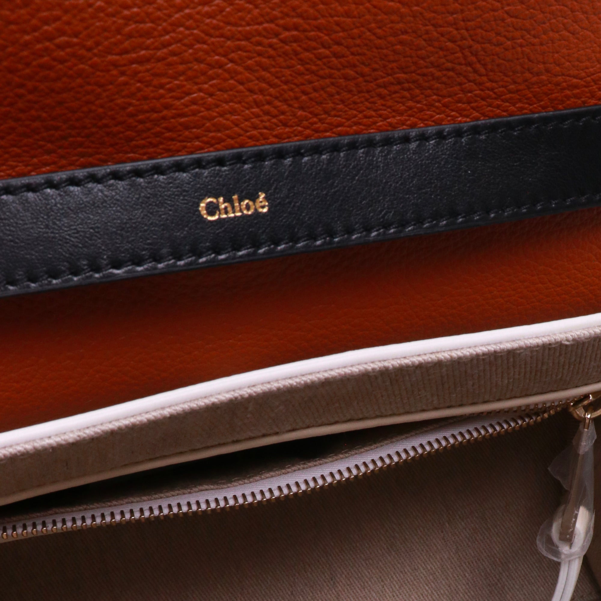 CHLOÉ - Darry shoulder bag in black grained leather
