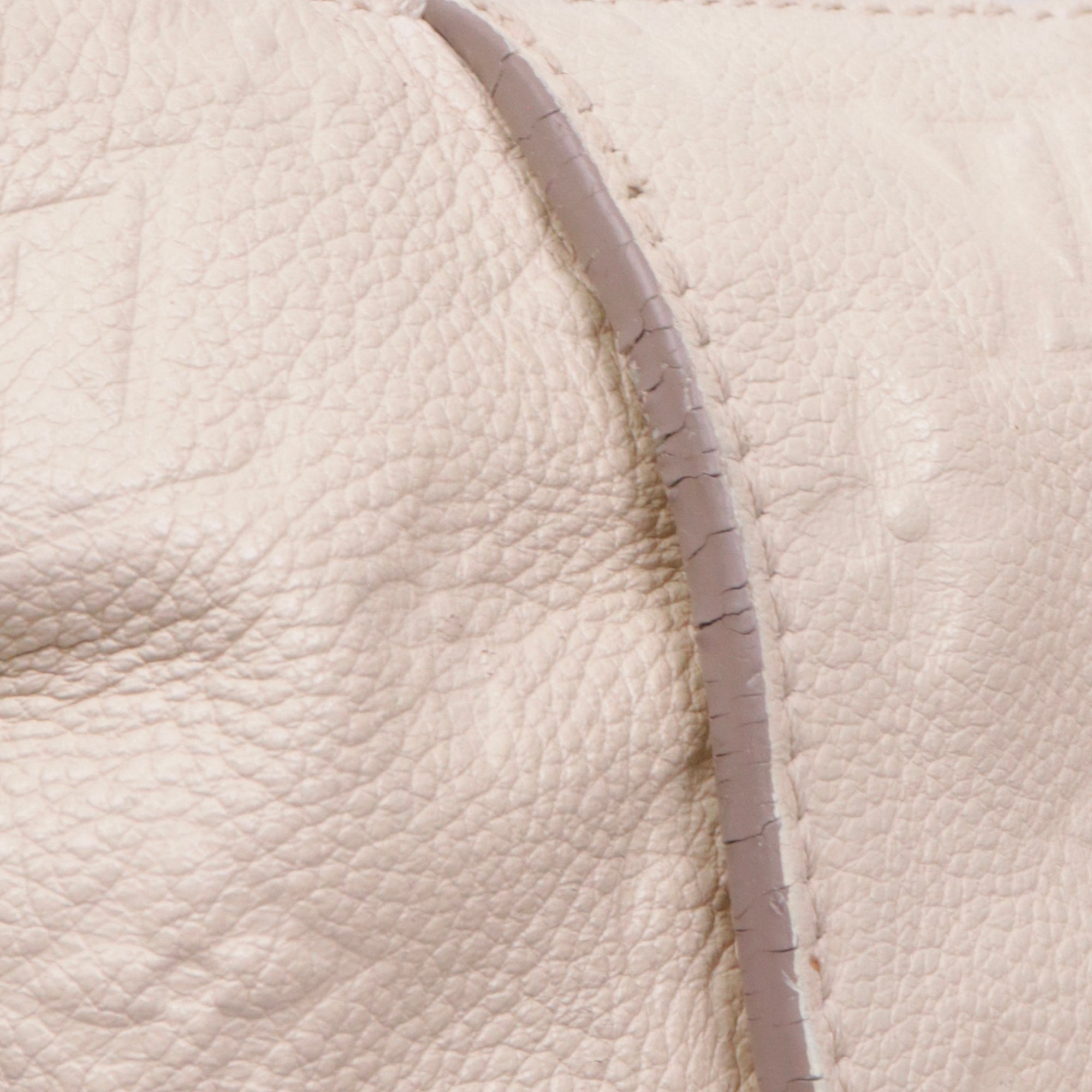 LOUIS VUITTON - Sac à main Lumineuse Louis Vuitton en cuir empreinte beige