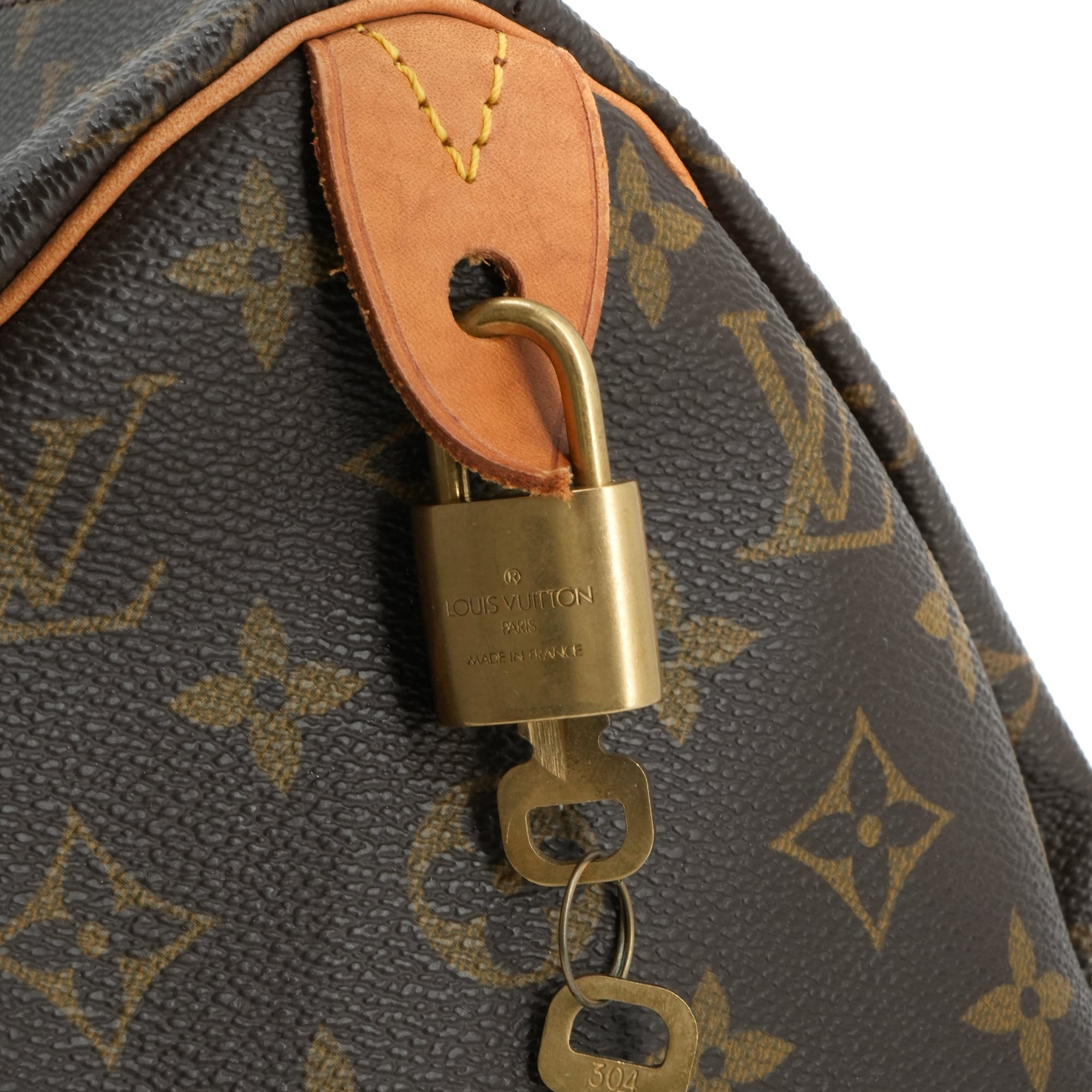 LOUIS VUITTON - Sac à main Speedy 40 Louis Vuitton en toile monogrammée vintage