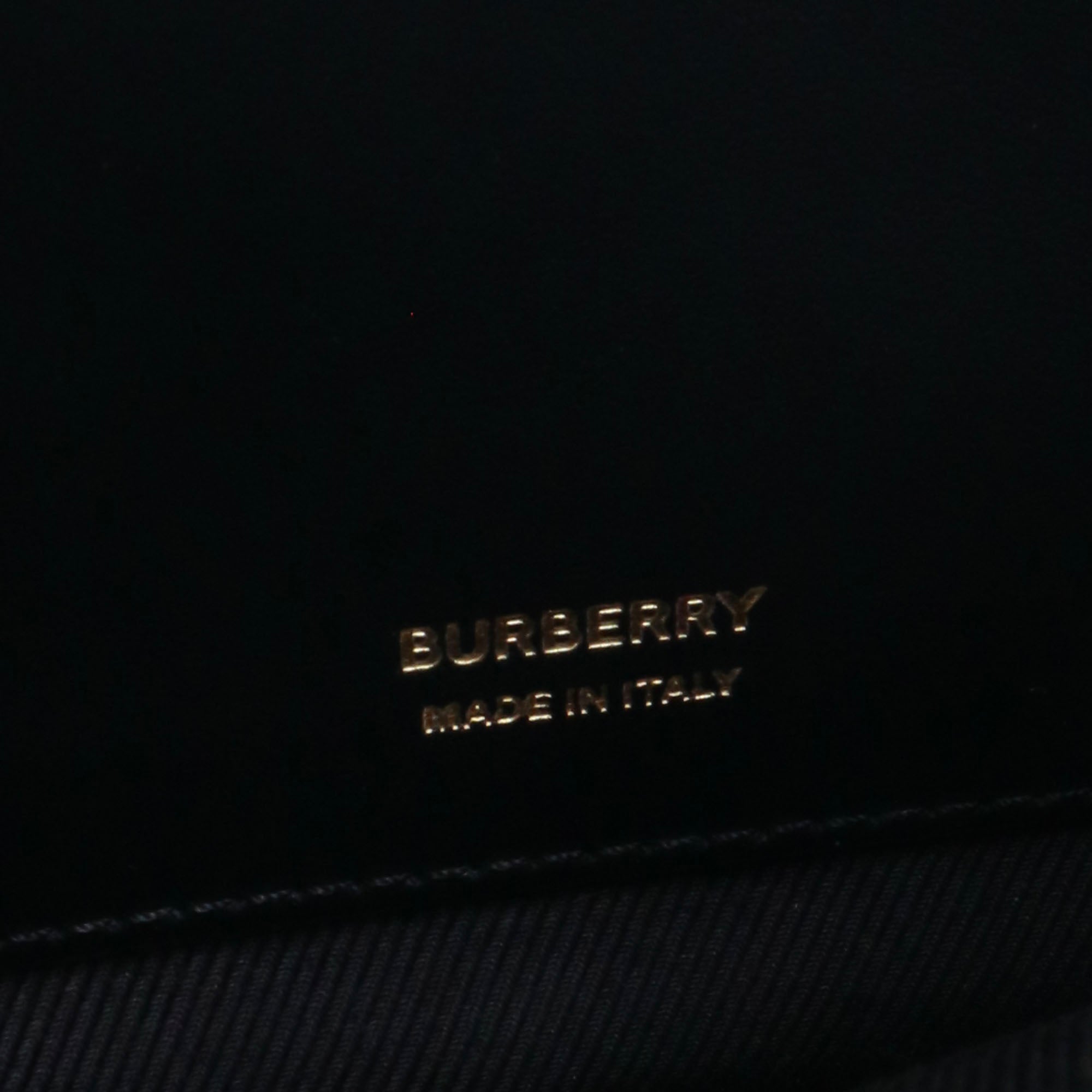 BURBERRY - Farley shoulder bag in red canvas and leather 