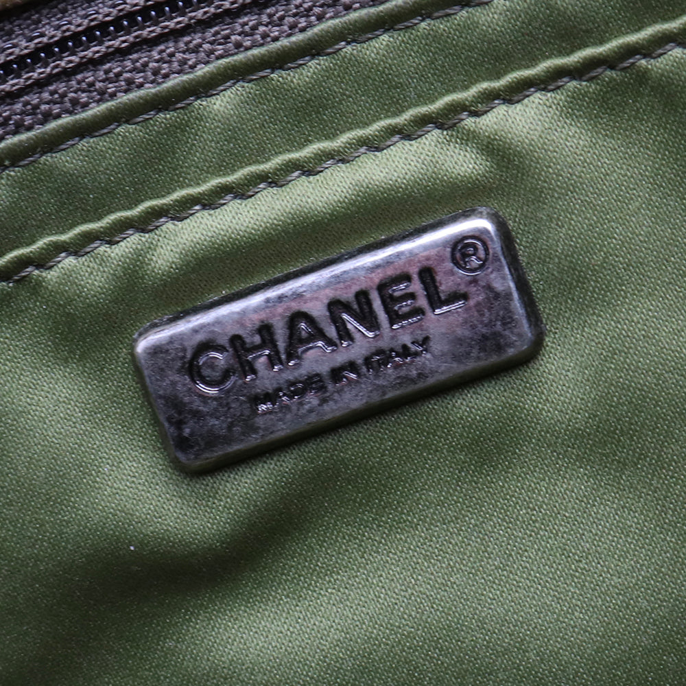 CHANEL - Sac à main Timeless en sequins Coco Cuba édition limitée