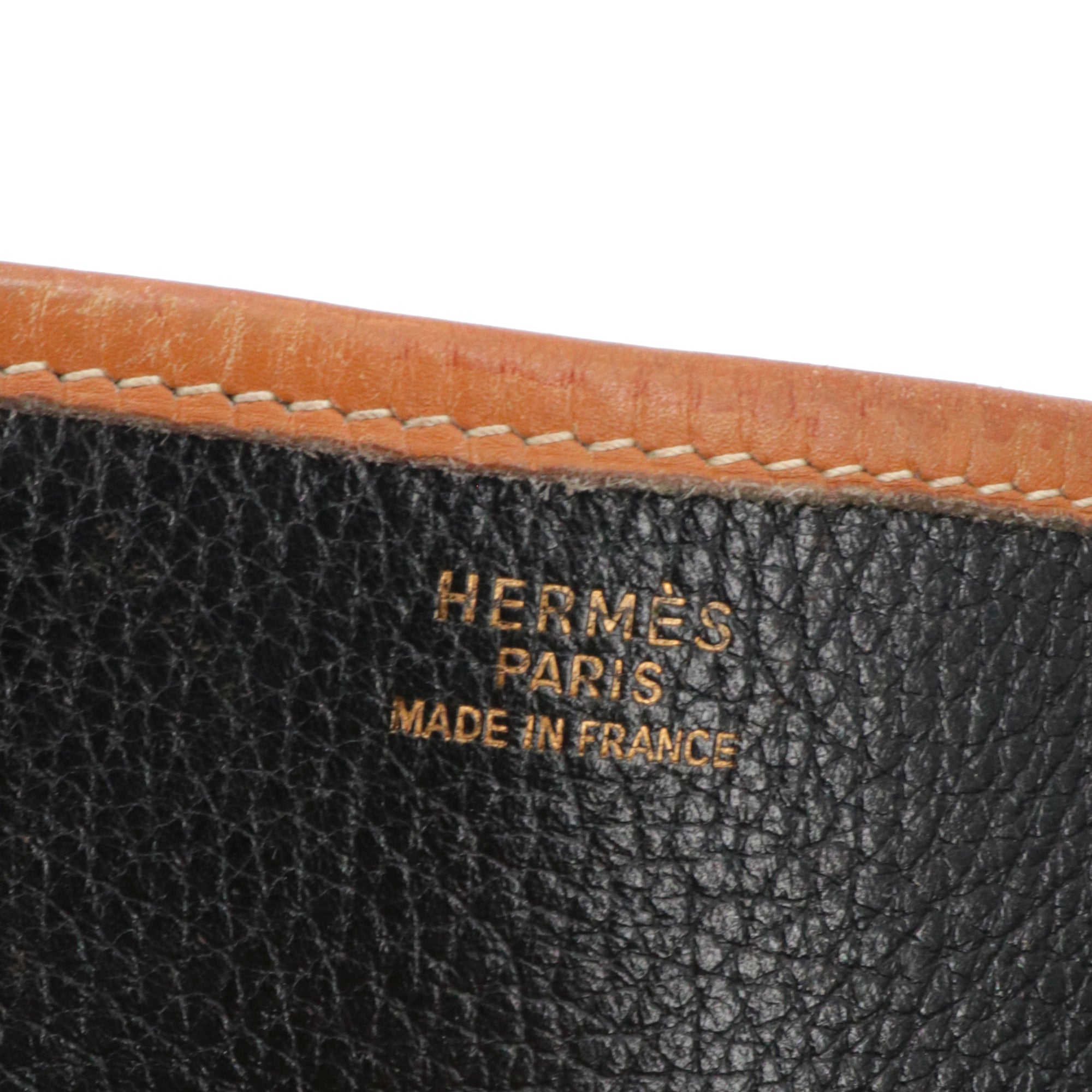 HERMÈS - Sac à bandoulière Evelyne III Hermès en cuir clémence noir et gold