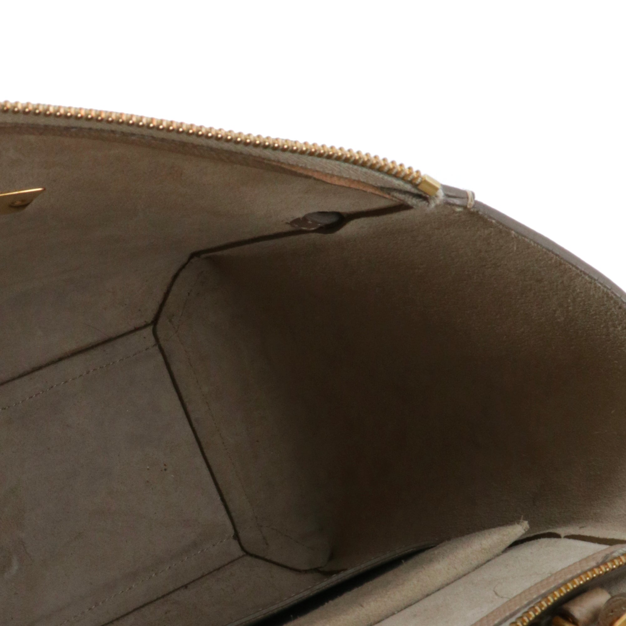 CELINE - Sac à bandoulière Belt nano Celine en cuir grainé beige