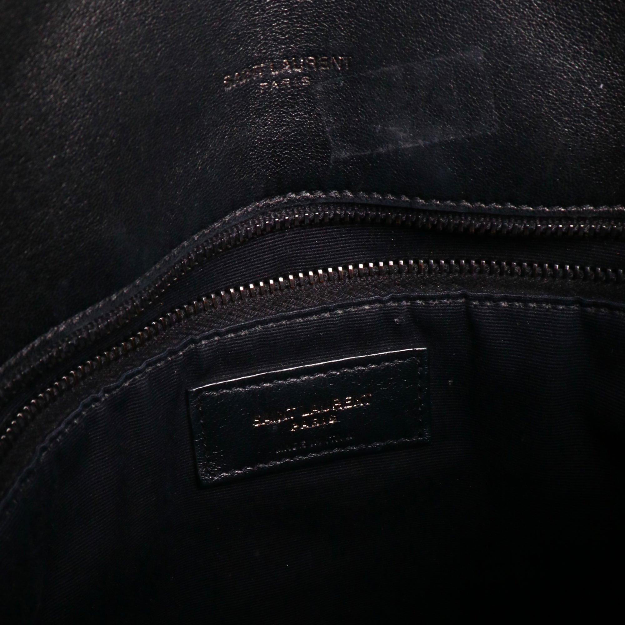 SAINT LAURENT - Sac à bandoulière Puffer medium Saint Laurent en cuir noir