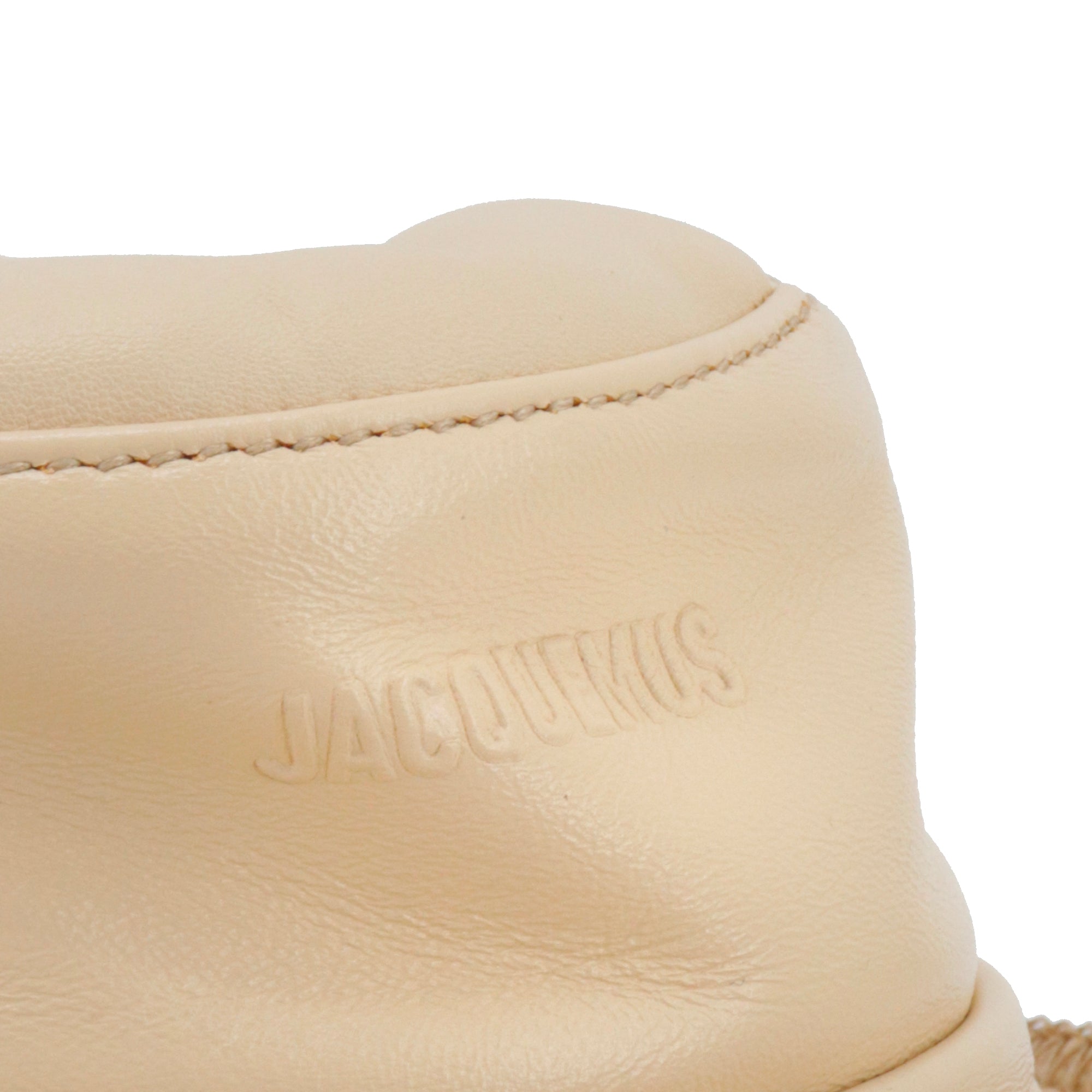 JACQUEMUS - Bob Mentalo Jacquemus en cuir d'agneau beige (T56)