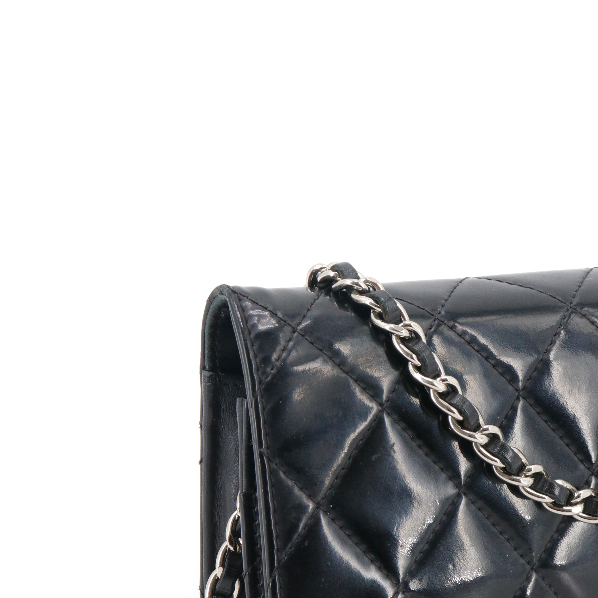 CHANEL - Timeless Wallet On Chain Bag in black patent leather