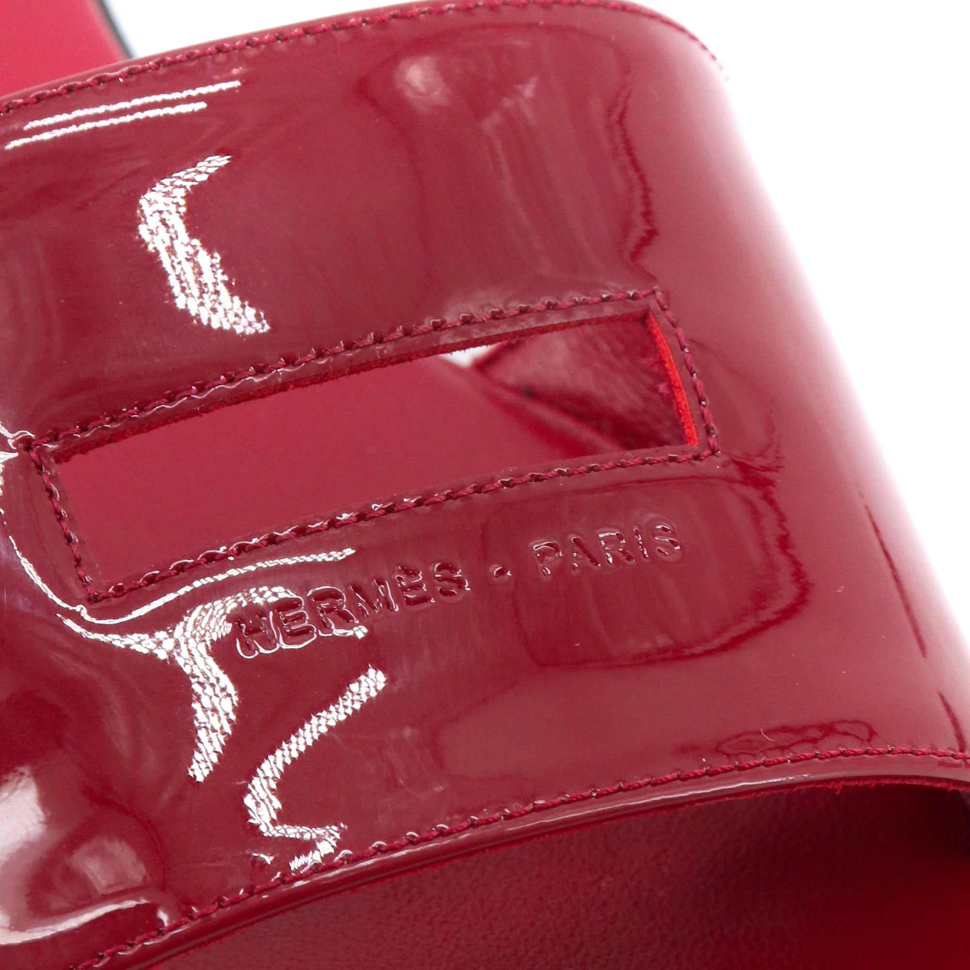 HERMÈS - Sandales View Hermès en cuir verni bordeaux (T37)