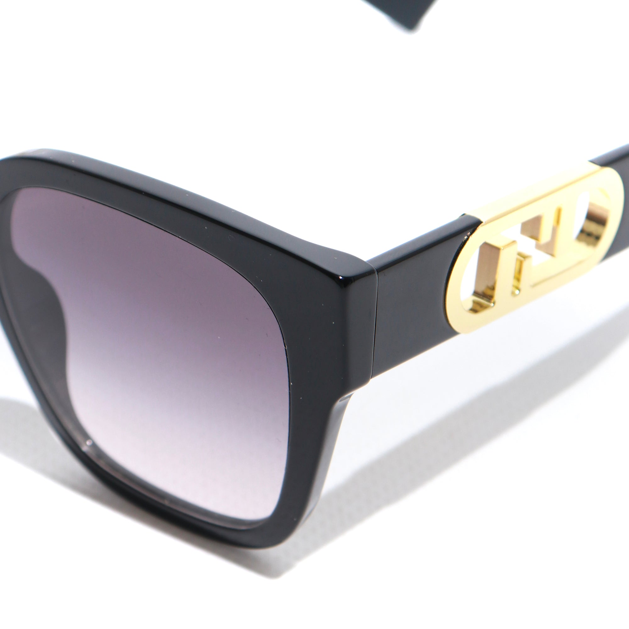 FENDI - O'Lock sunglasses