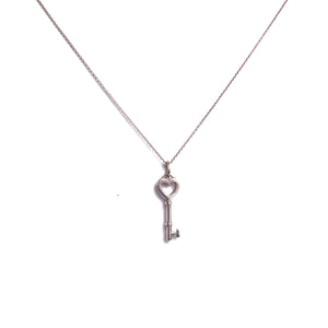 TIFFANY & CO - Collier Clé Coeur Tiffany & Co en argent