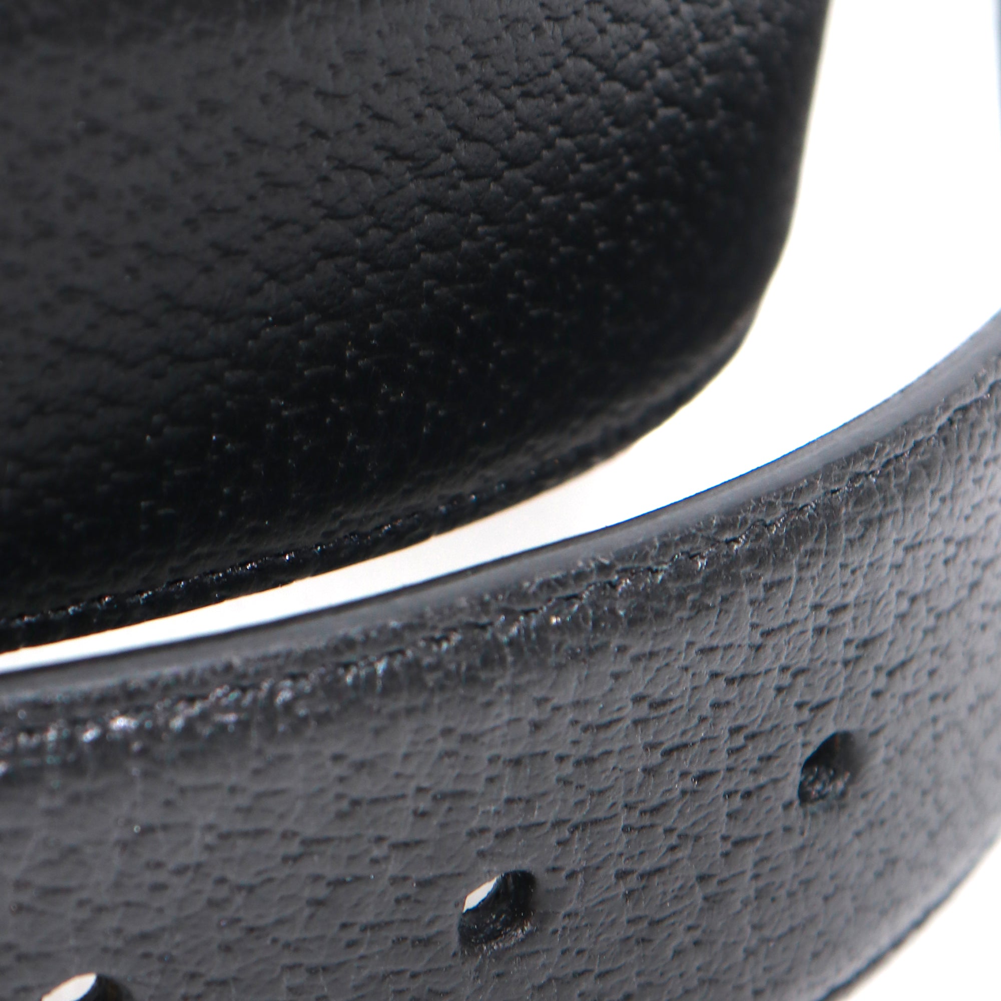 GUCCI - Ceinture en cuir grainé (T80)