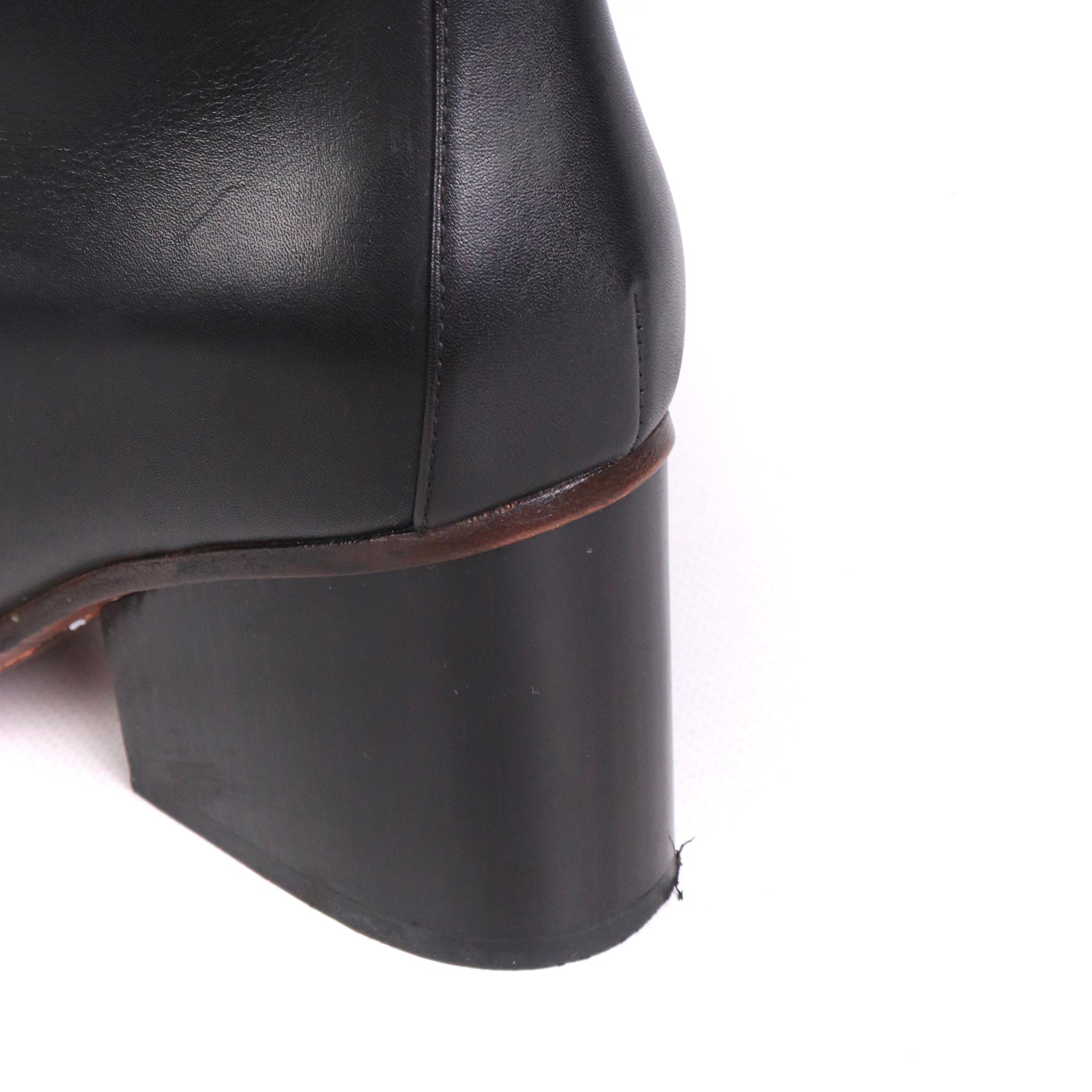 SAINT LAURENT - Nikki heeled sandals (T39)