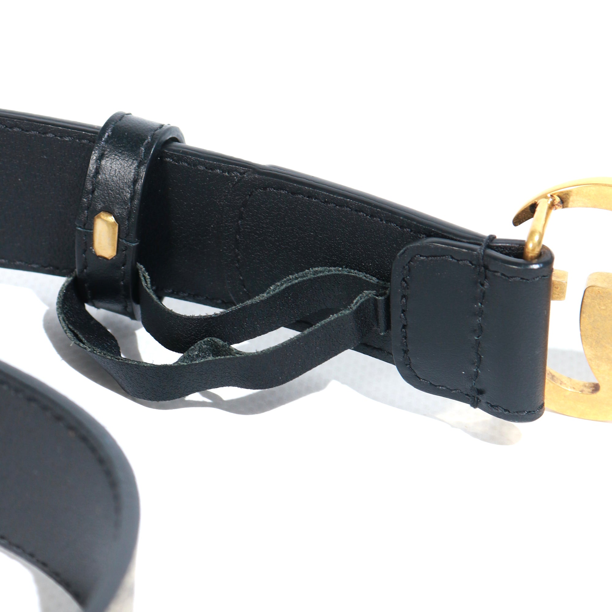 GUCCI - Ceinture GG Buckle en cuir lisse noir et toile monogrammée (T85)
