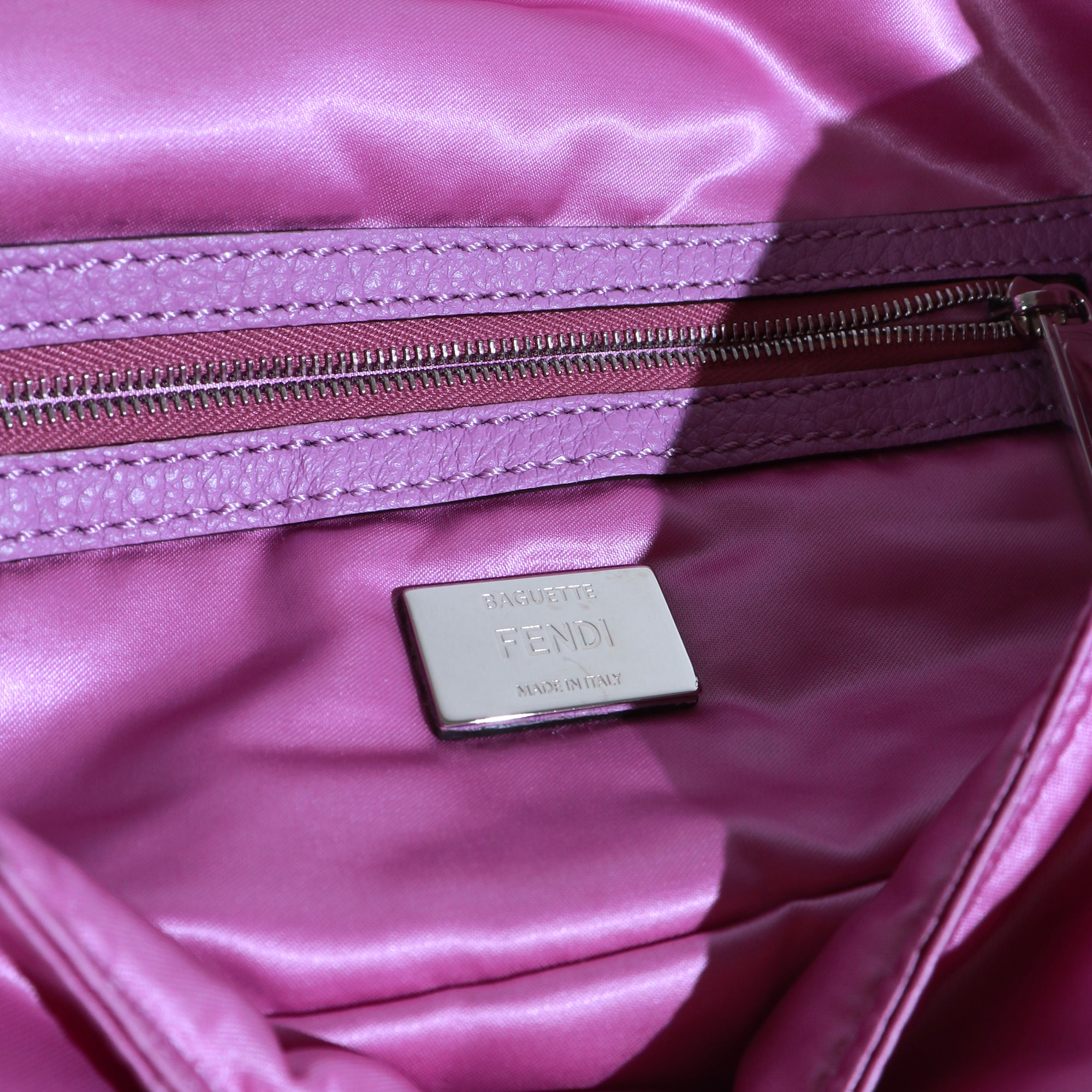 FENDI - Baguette Multipocket shoulder bag in purple nylon