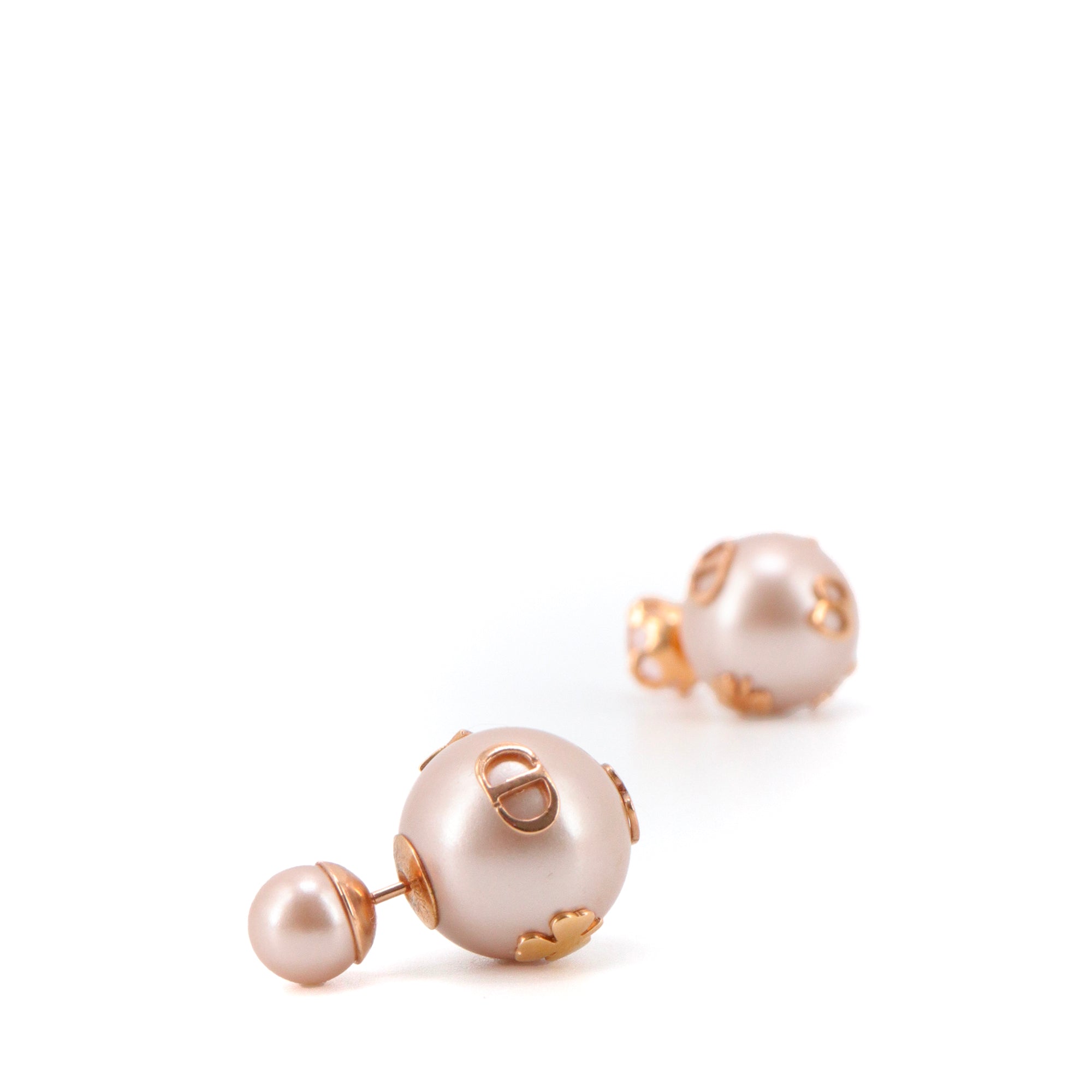 DIOR - Dior Tribales earrings in pink pearls