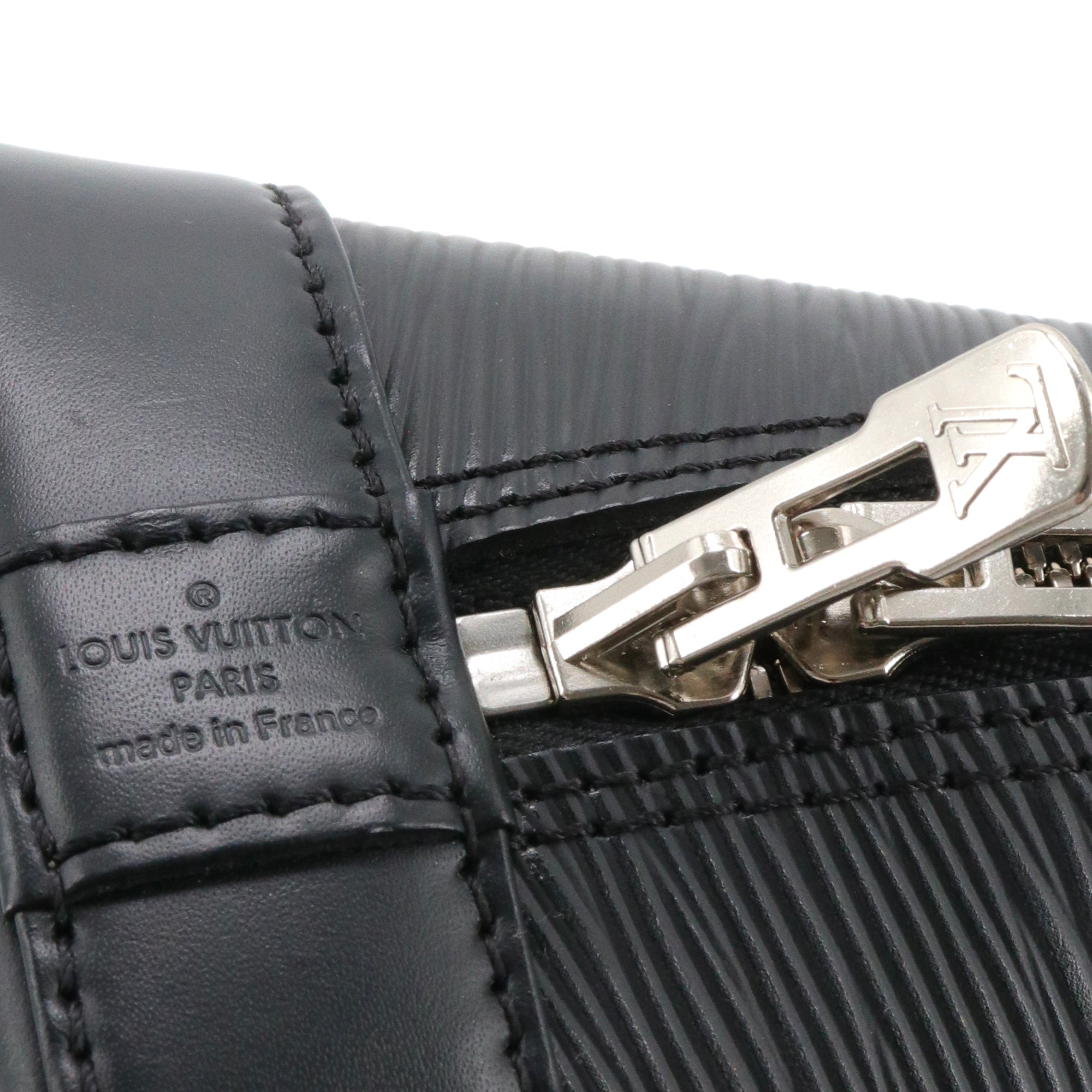 LOUIS VUITTON - Sac à bandoulière Alma BB Louis Vuitton en cuir épi noir