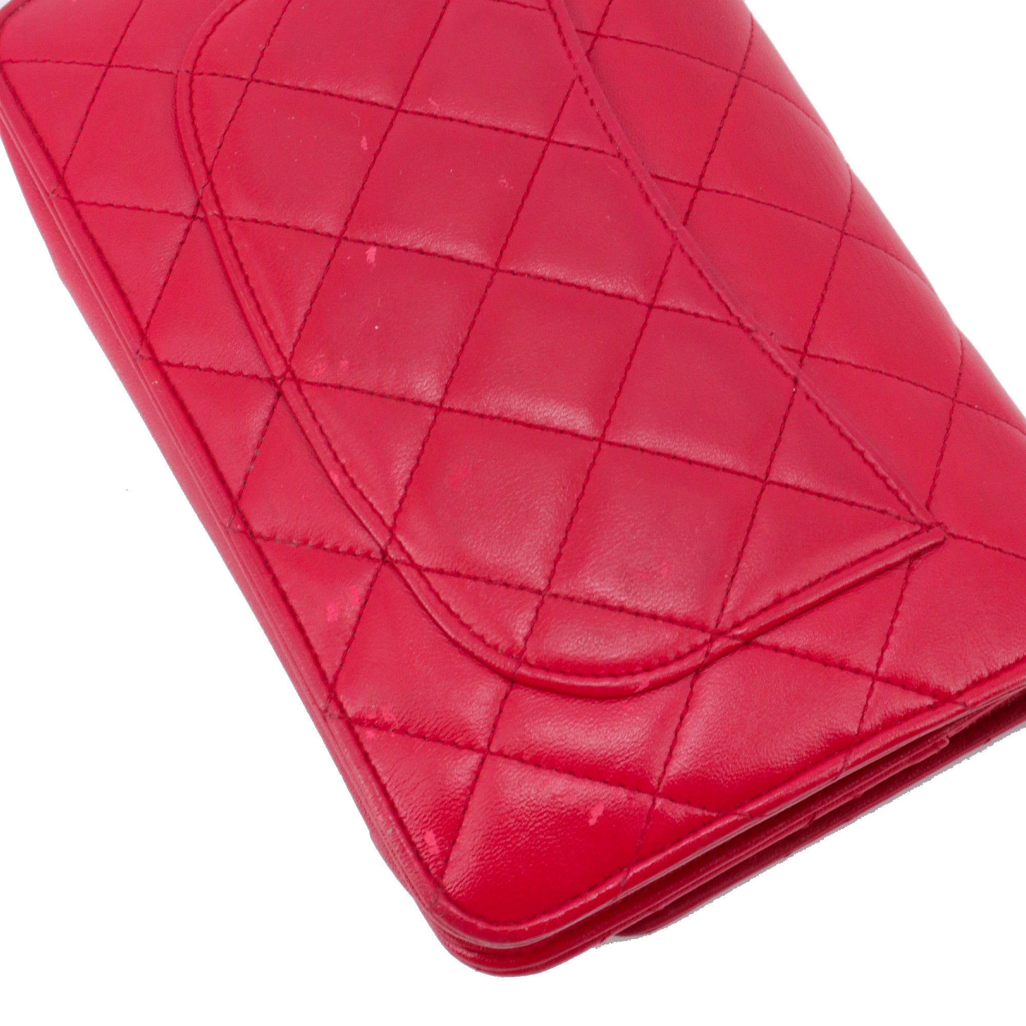 CHANEL - Chanel Wallet On Chain shoulder bag in red smooth leather