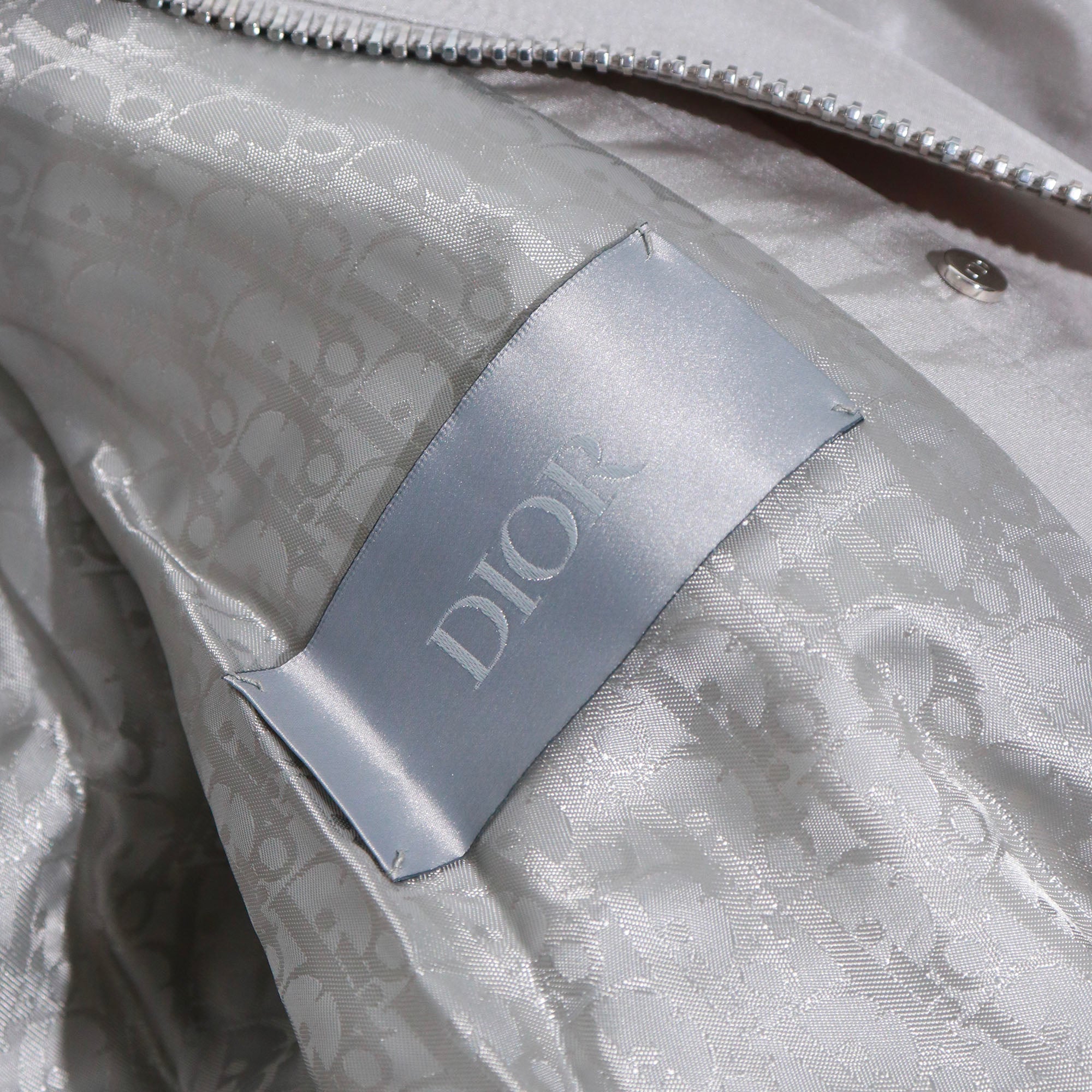DIOR - Bomber aviateur argenté Jordan x Dior (T44)