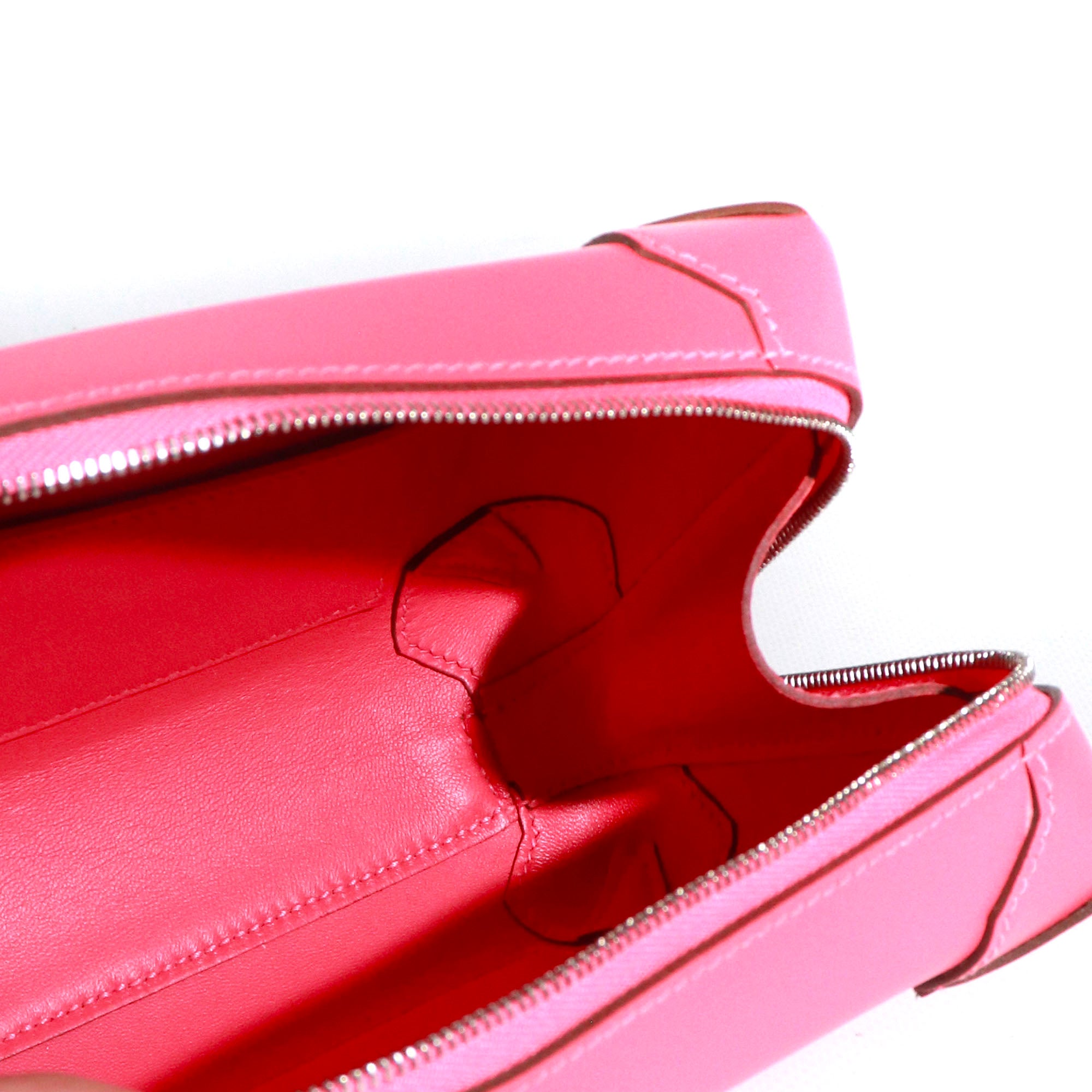 HERMÈS - Hermès Maxibox Clutch in smooth leather Rose Lipstick