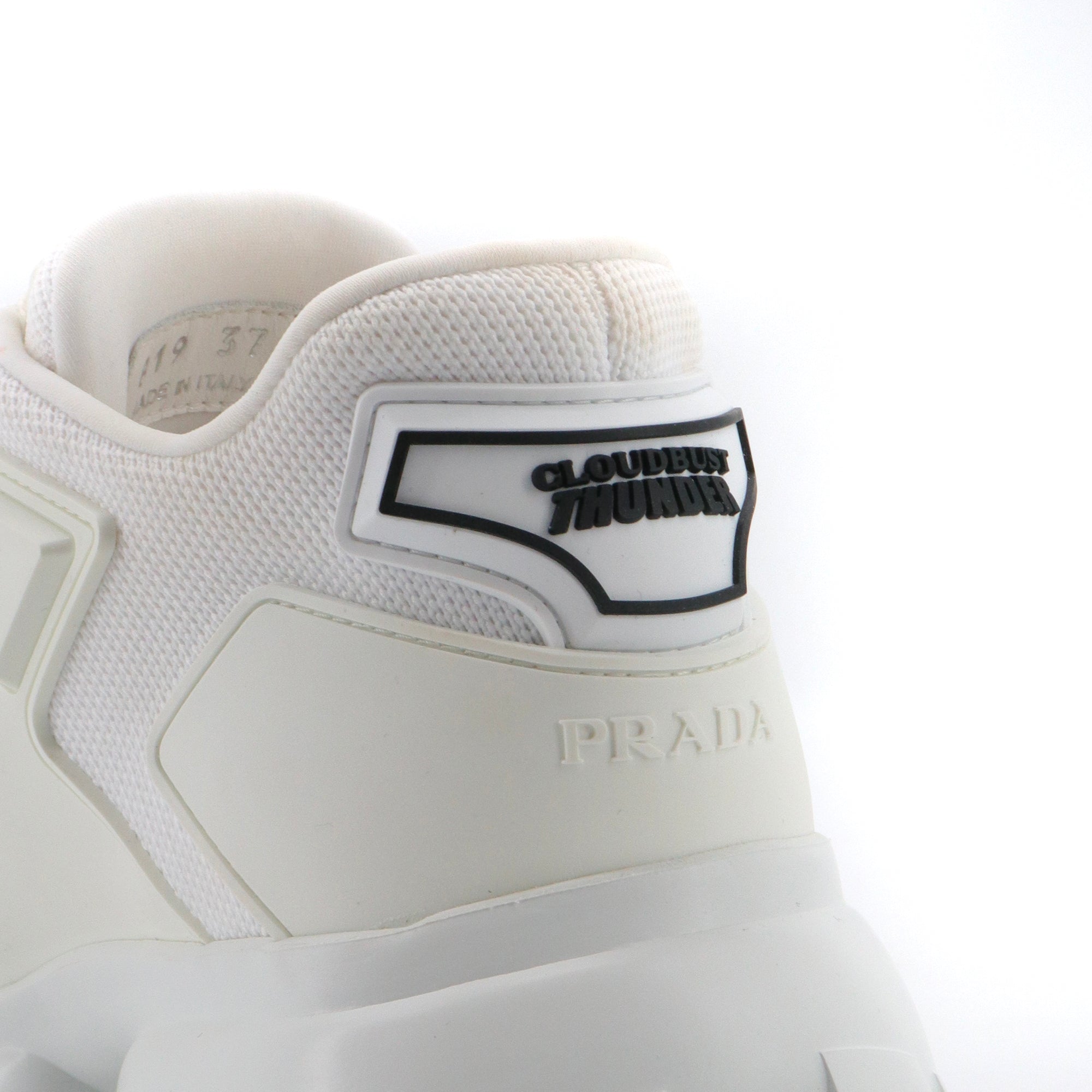 PRADA - Sneakers Cloudbust Thunder Prada en toile blanche (T37)