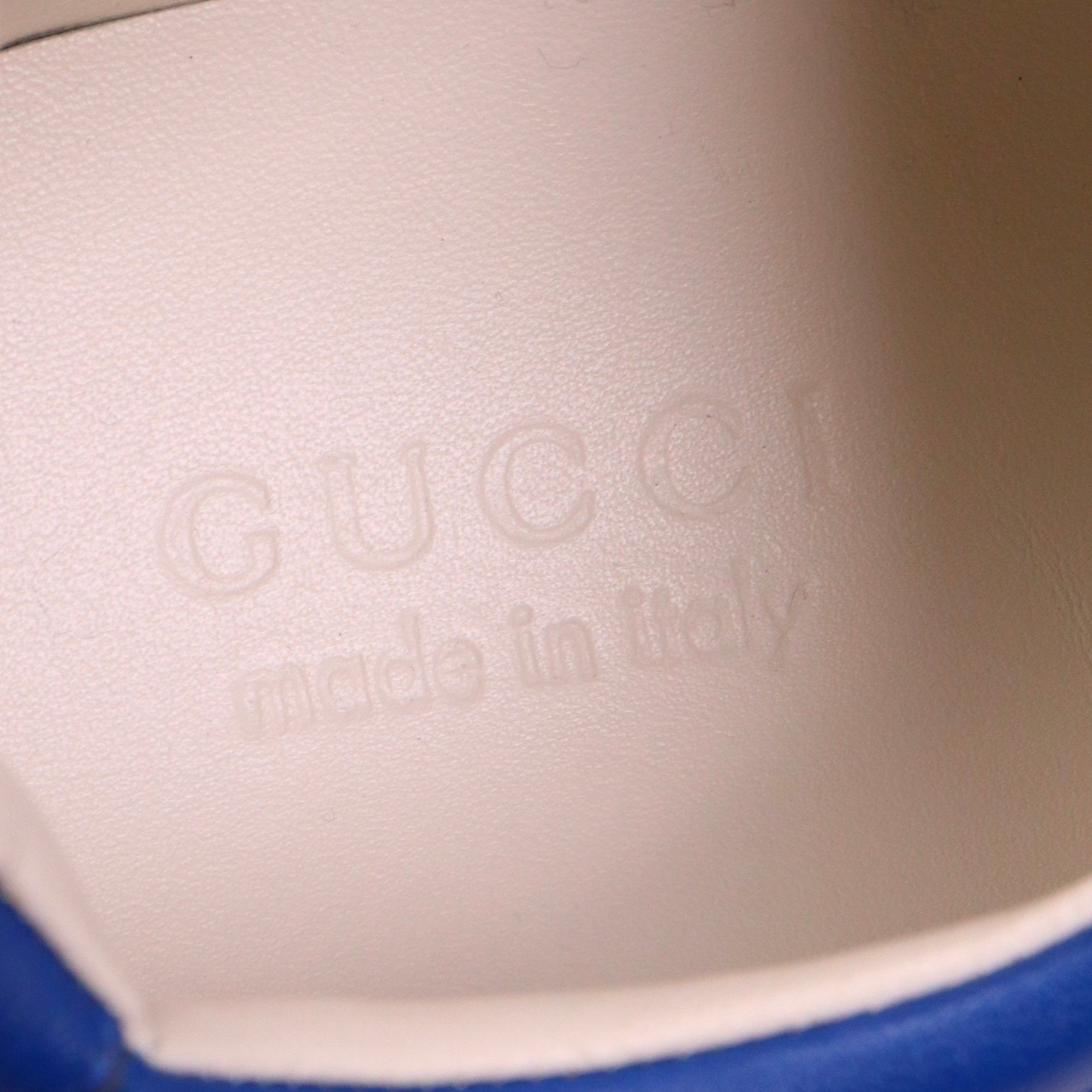 GUCCI - Sneakers Rhyton Gucci en cuir bleu (T43)