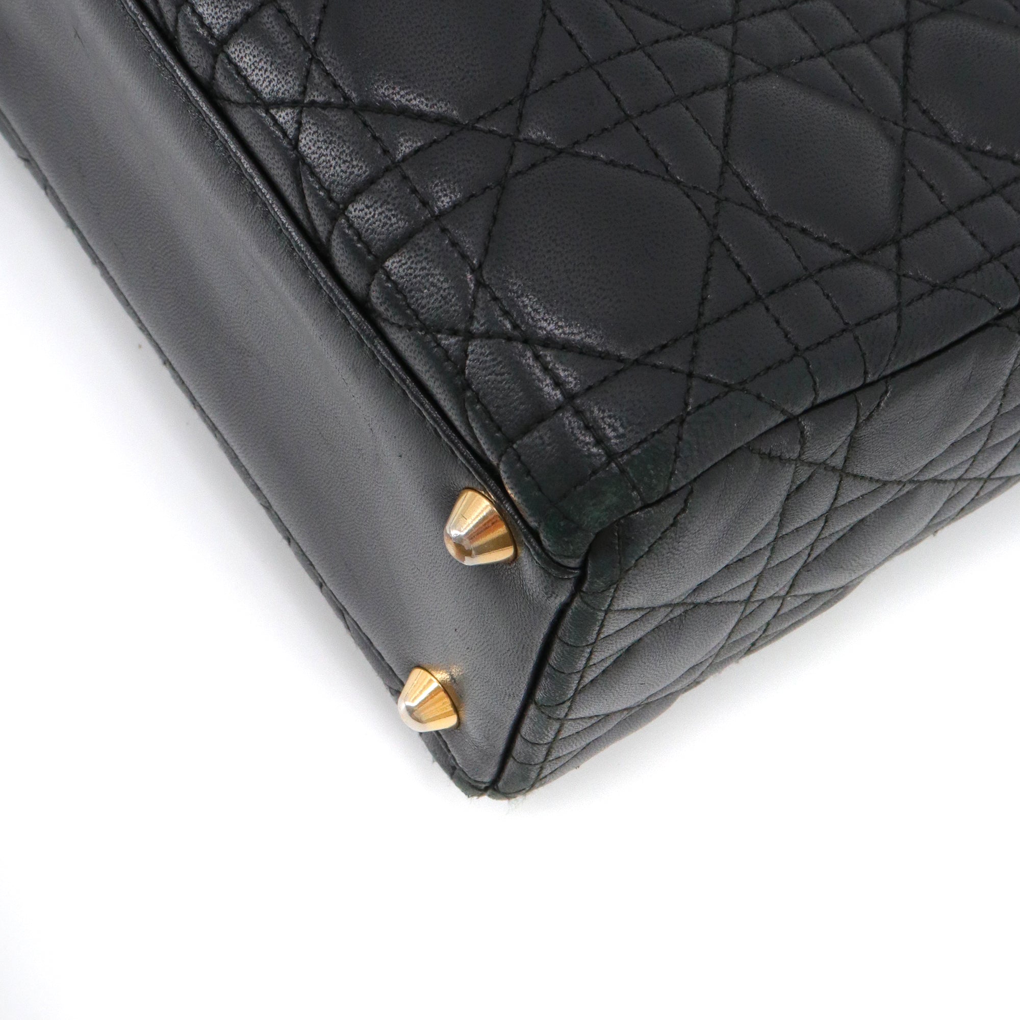 DIOR - Sac à main Lady Dior large en cuir cannage noir vintage