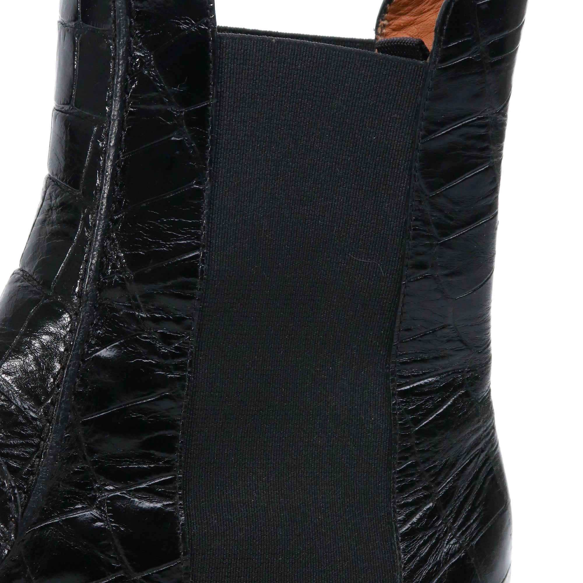 CHLOÉ - C Chloé ankle boots in crocodile-embossed leather (T38.5)