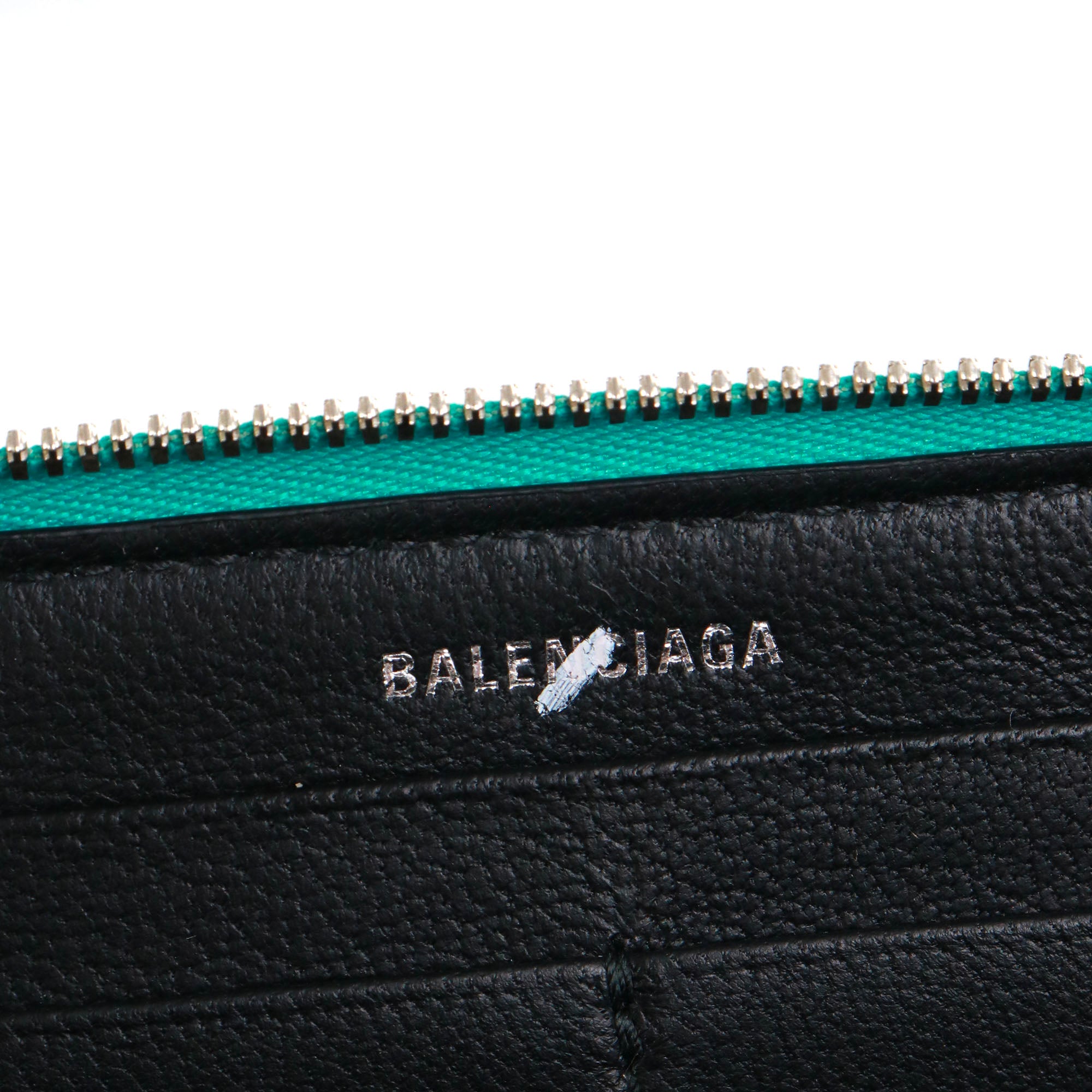 BALENCIAGA - Portefeuille Ville Balenciaga en cuir grainé bleu irisé