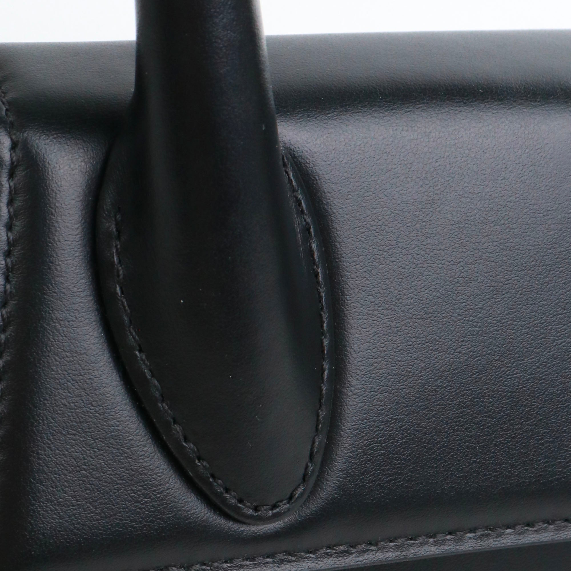 JACQUEMUS - Medium Chiquito shoulder bag in yellow leather