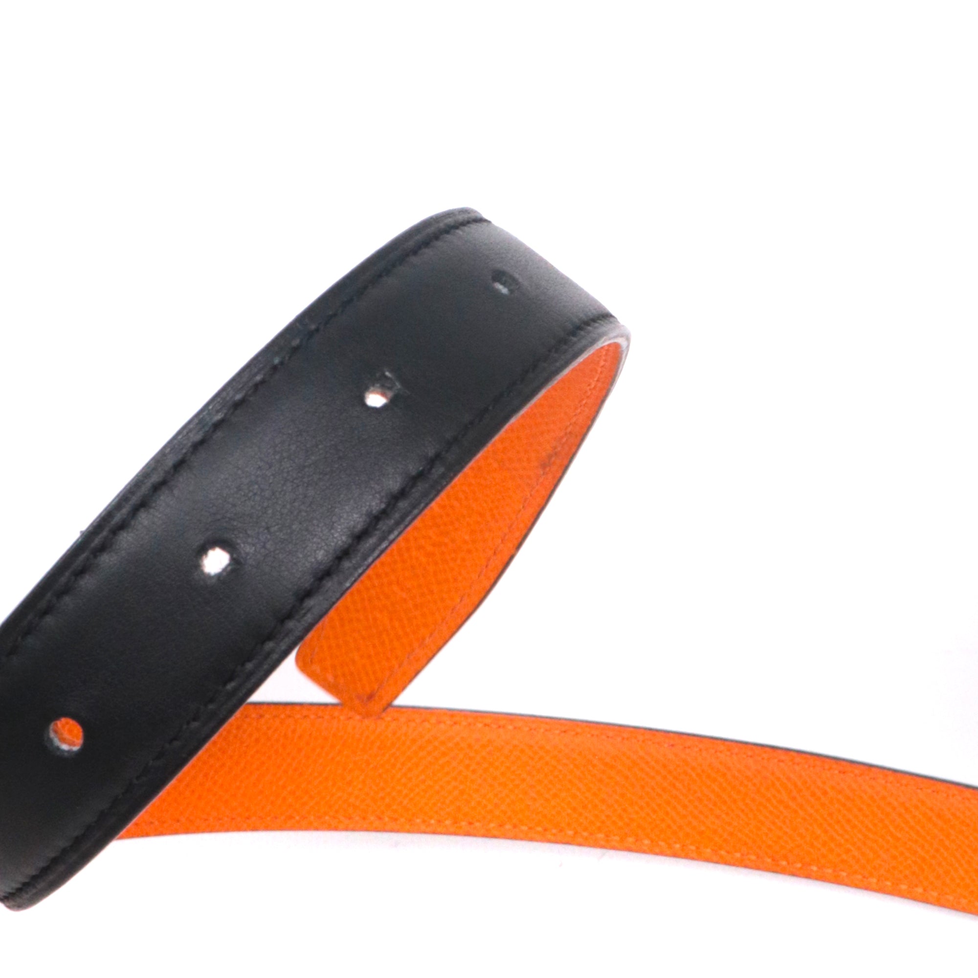 HERMÈS - Reversible belt with gold buckle (T75)