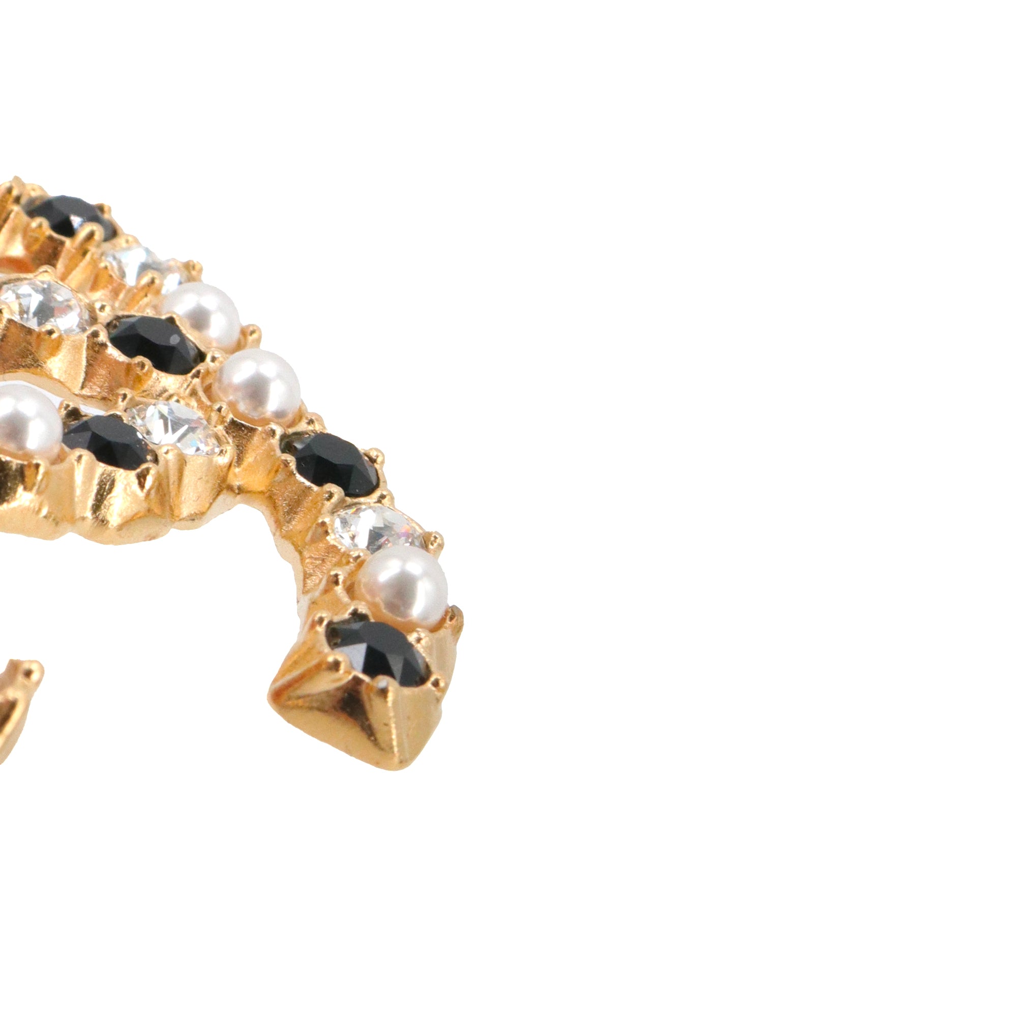 CHANEL - Chanel CC brooch with rhinestones