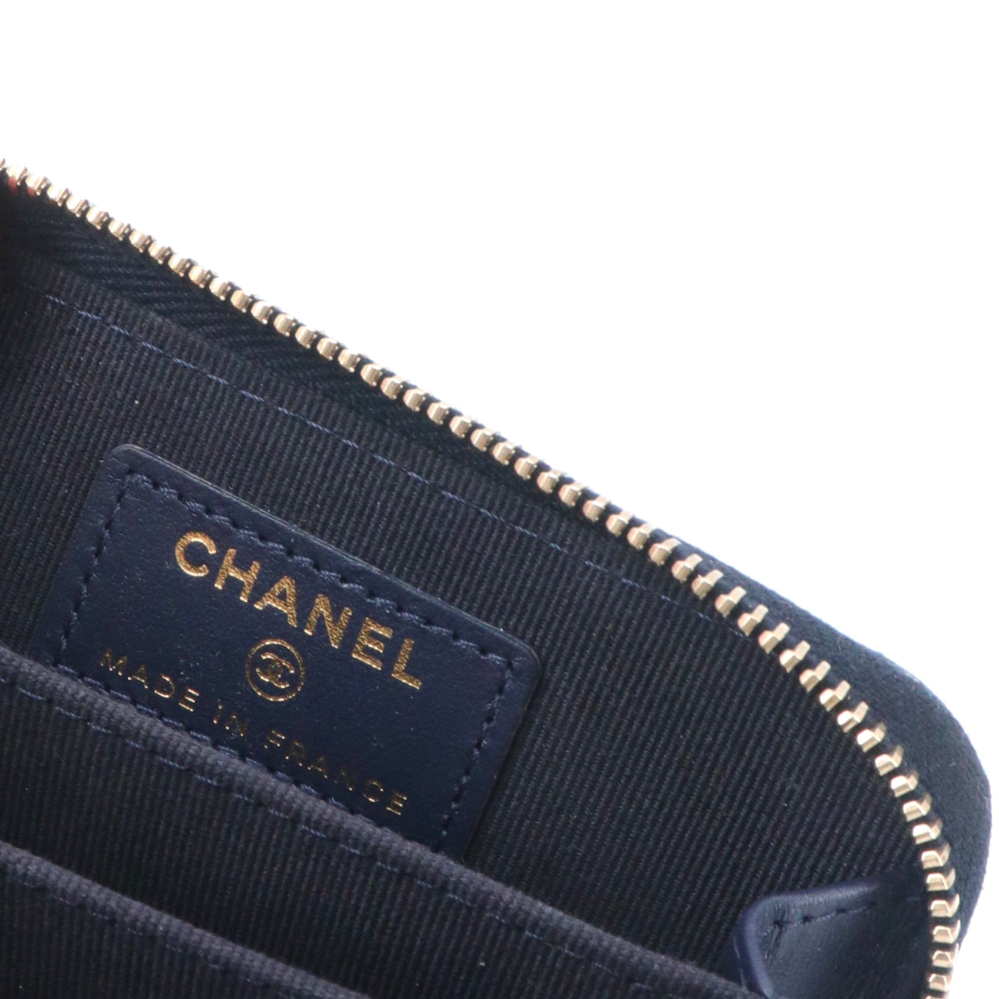CHANEL - Porte-monnaie Chanel en cuir caviar bleu marine édition limitée poker