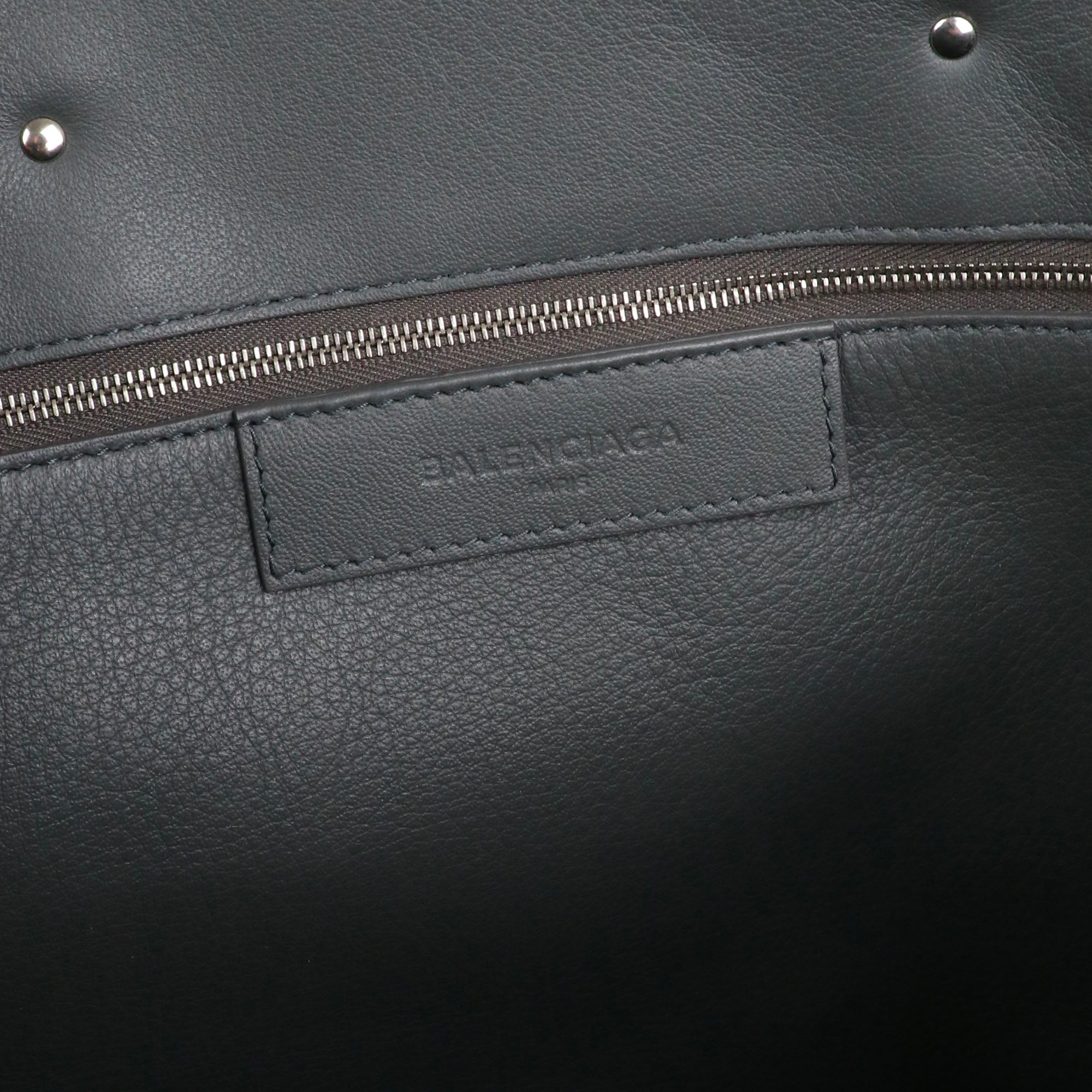 BALENCIAGA - Papier A4 shopping bag with shoulder strap in red leather