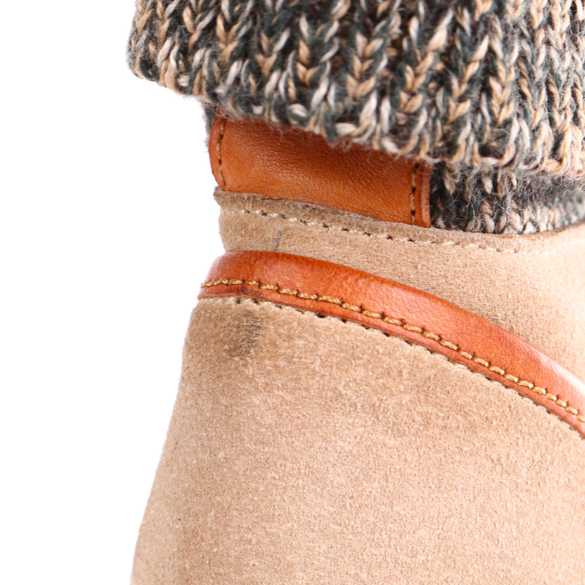 CHANEL - Tweed and suede sneakers (T37)