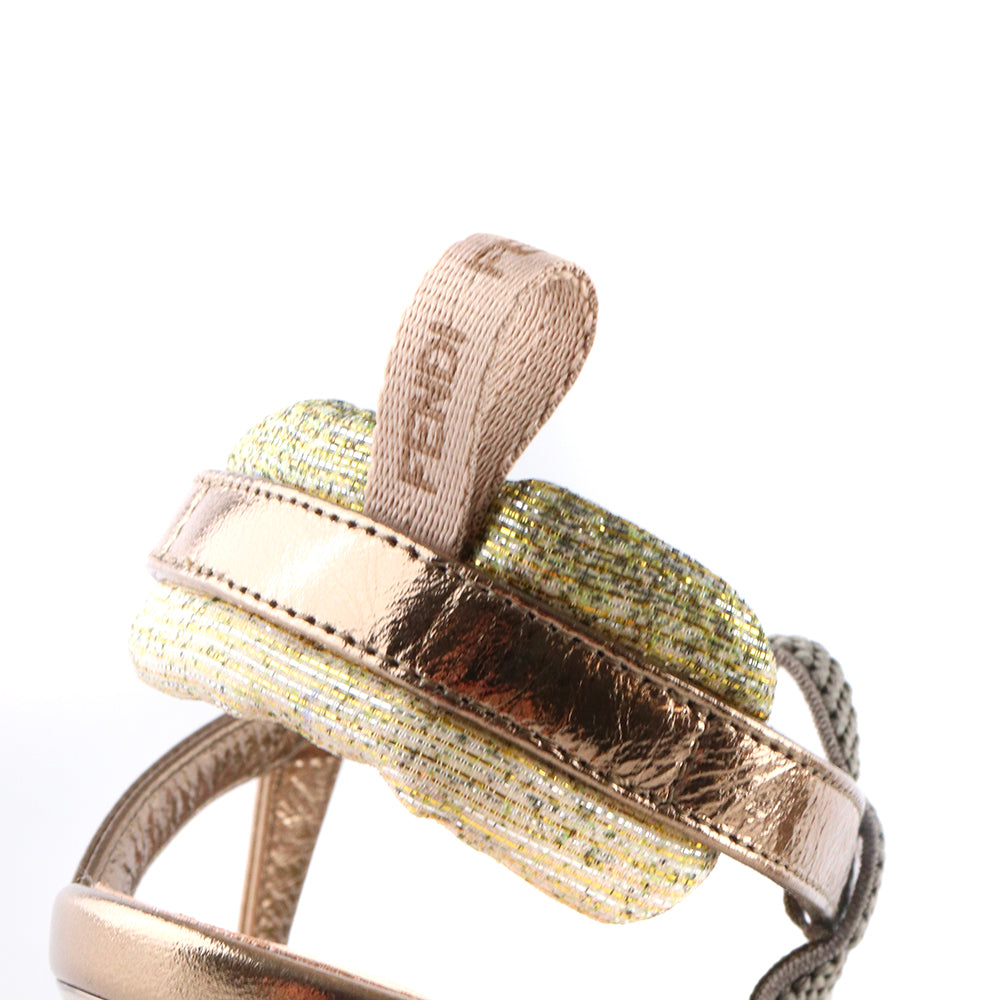 FENDI - Escarpins Colibri Lite en cuir doré et toile verte (T38)