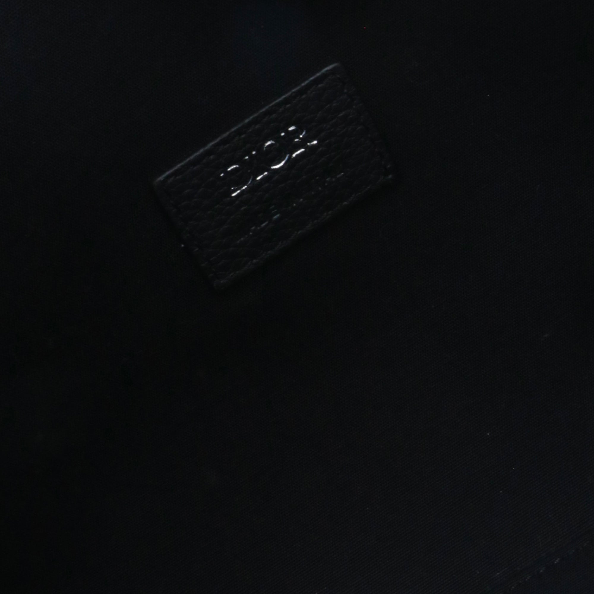 DIOR - Roller shoulder bag in navy blue grained leather
