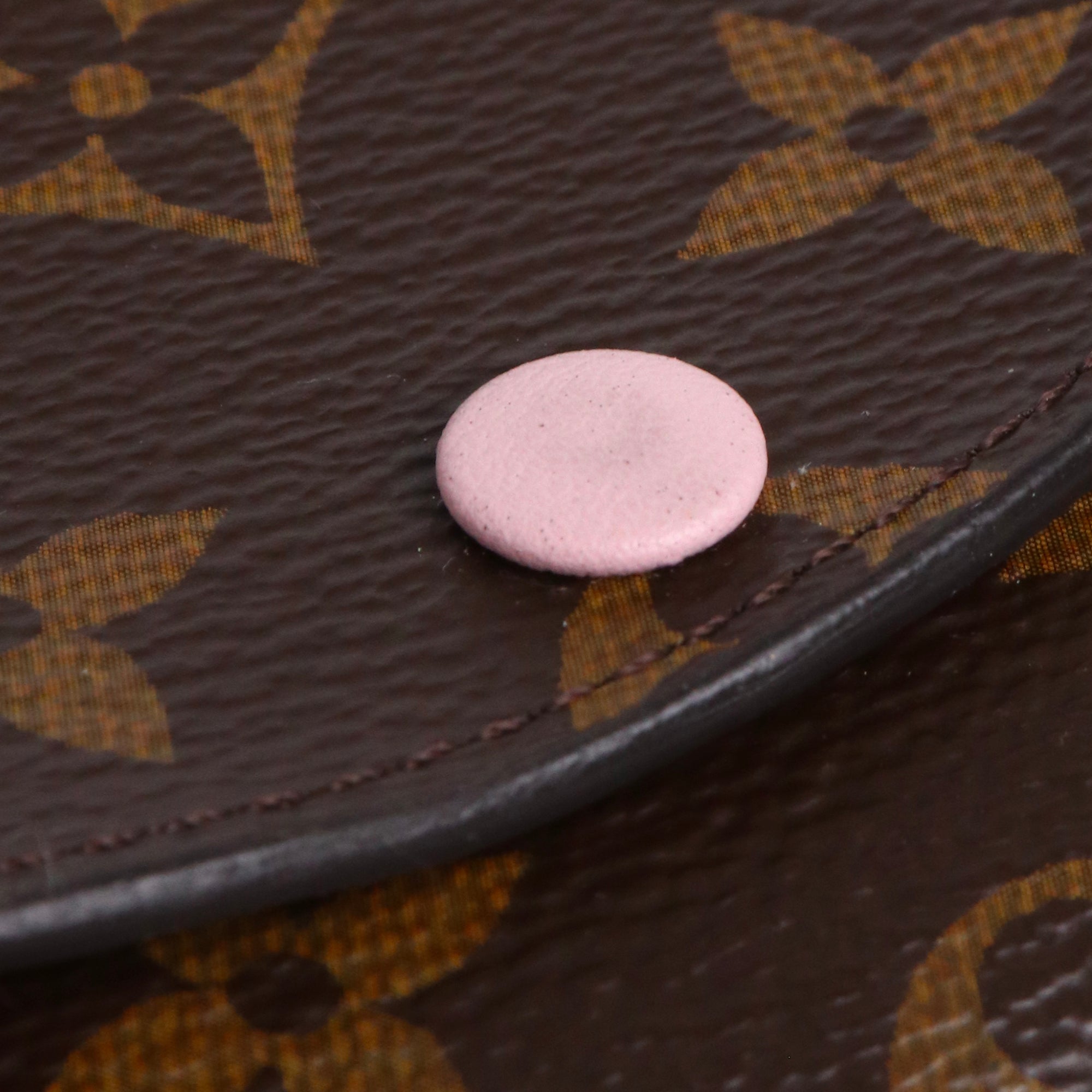 LOUIS VUITTON - Louis Vuitton Émilie wallet in brown monogram canvas