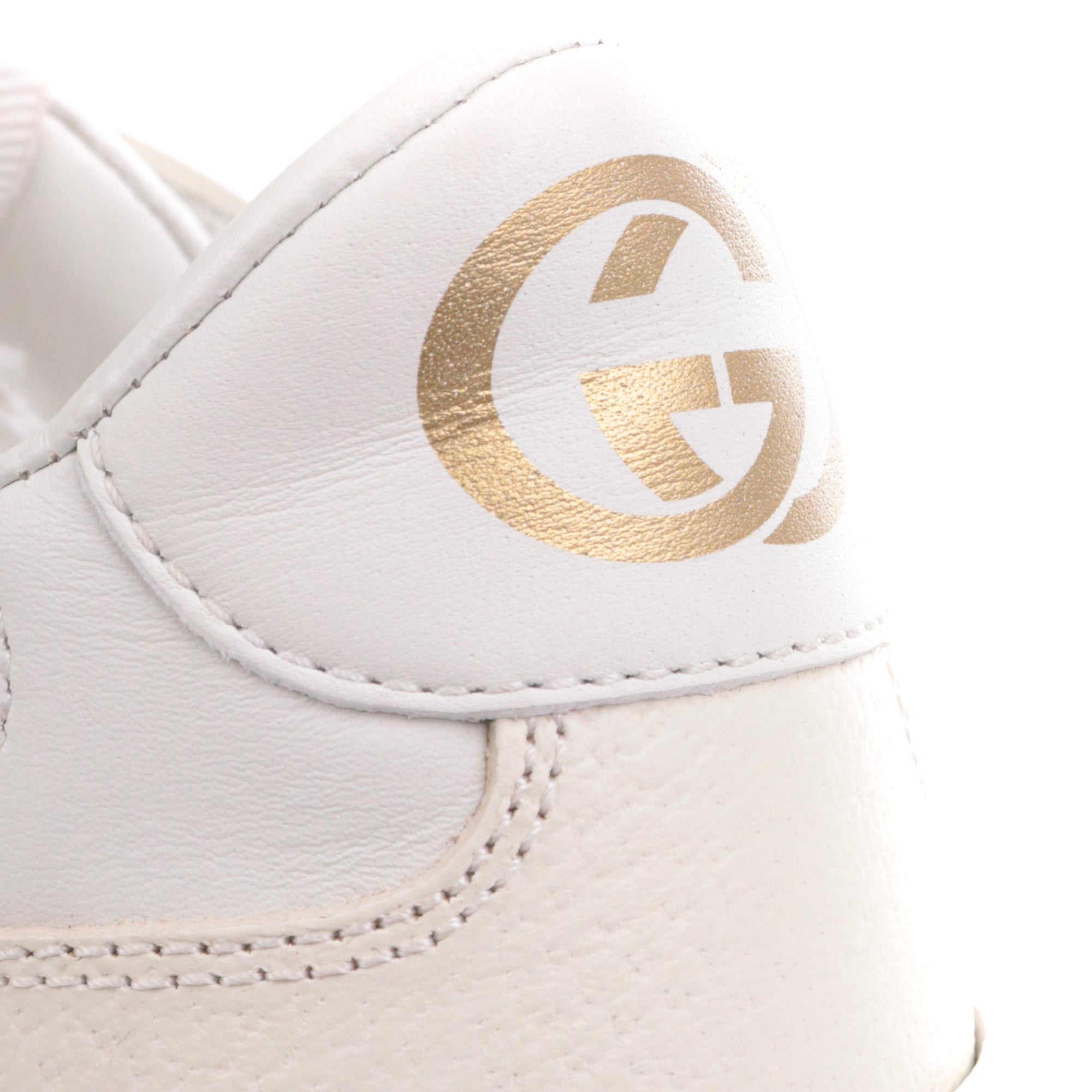 GUCCI - Sneakers GG Gucci en cuir monogrammé blanc (T39)