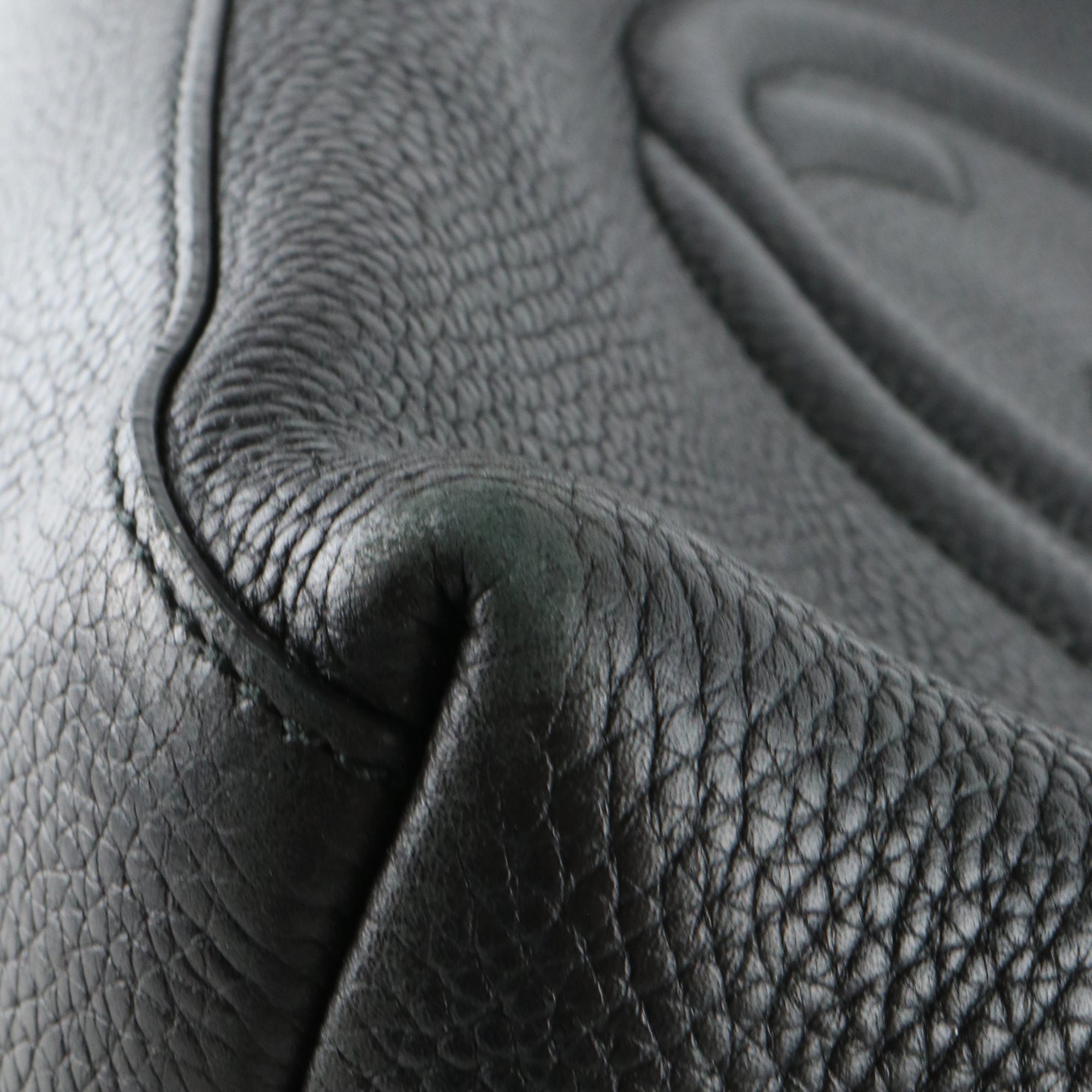 GUCCI - Soho tote bag in black grained leather 
