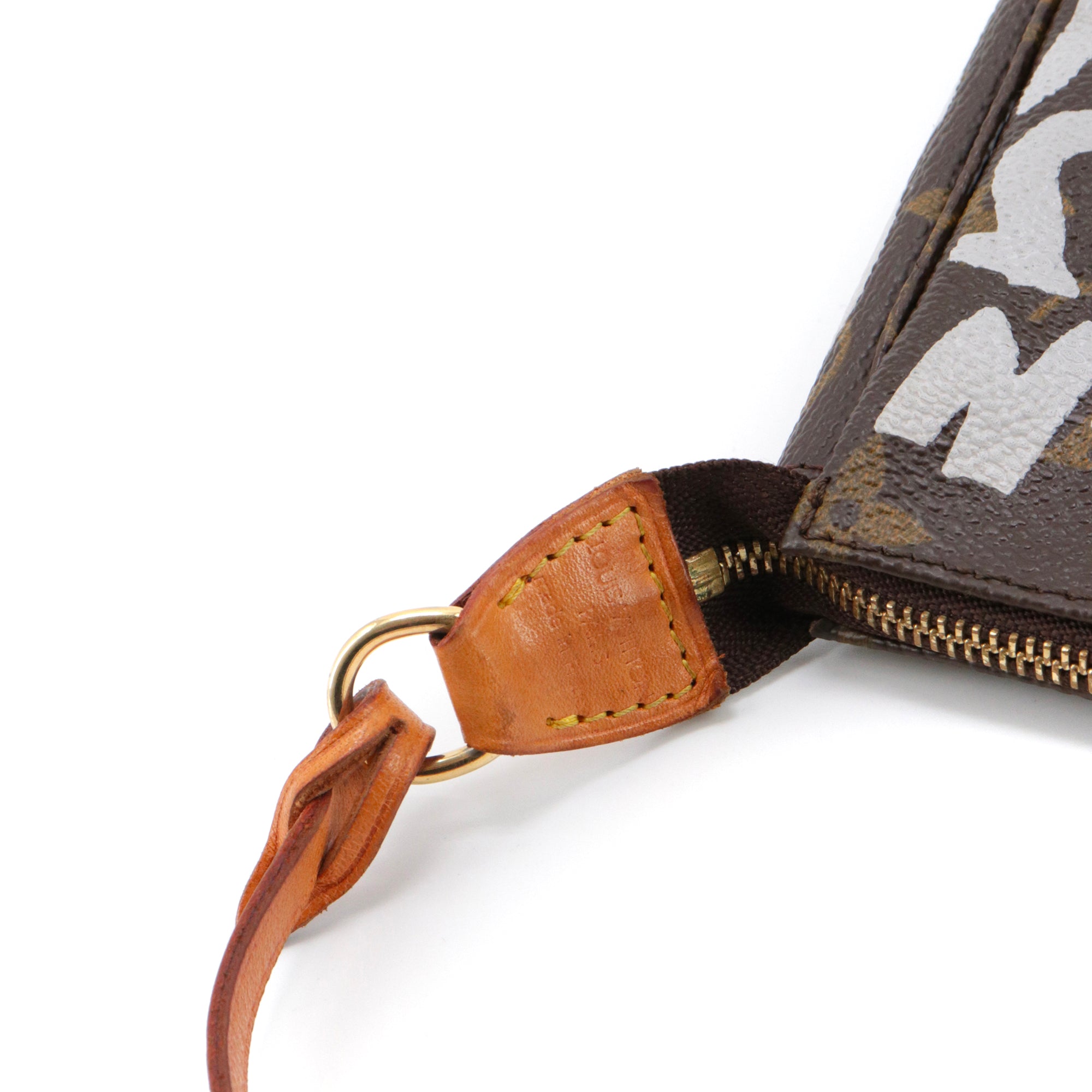 LOUIS VUITTON - Louis Vuitton x Stephen Sprouse Accessories Pouch in Graffiti Monogram Canvas