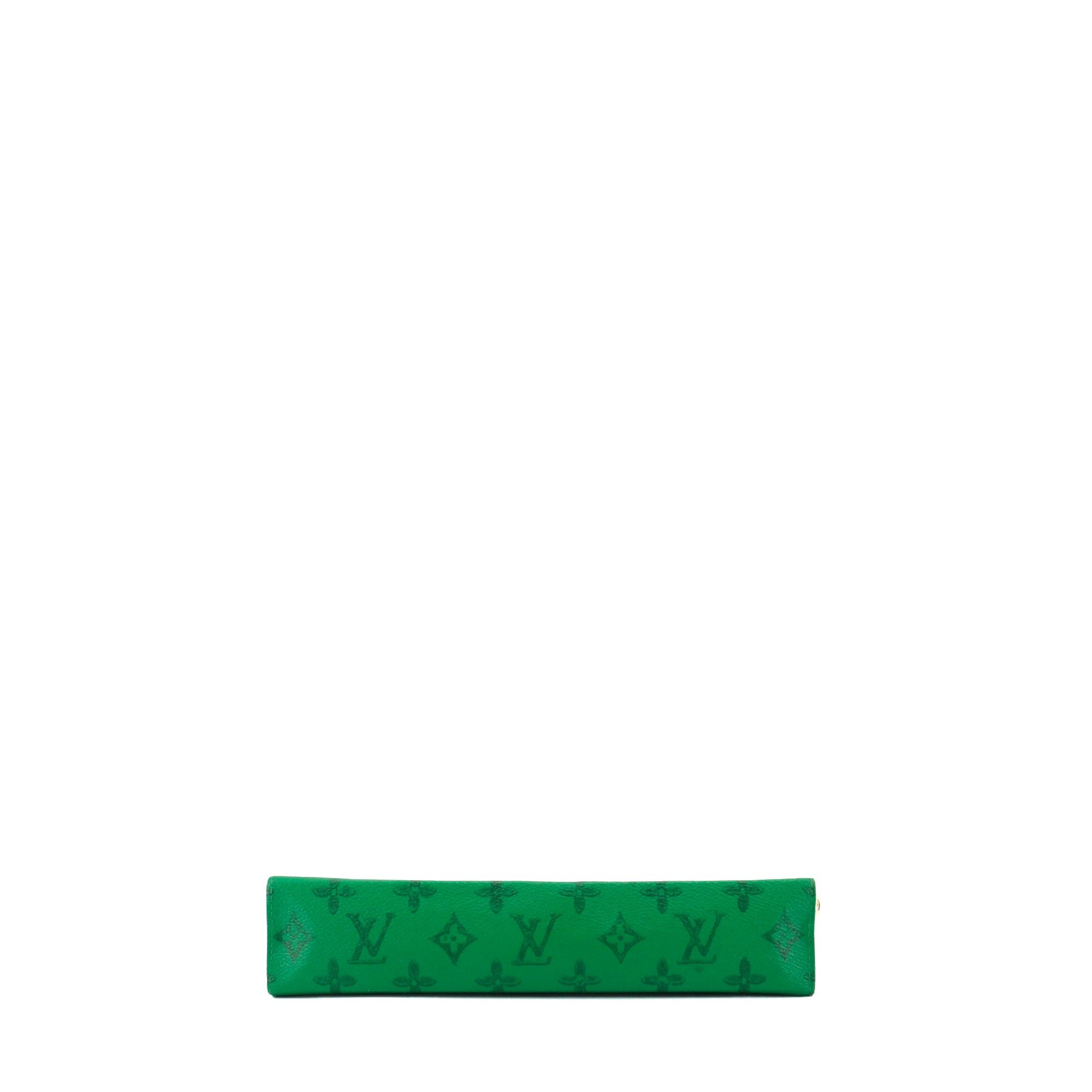 LOUIS VUITTON - Louis Vuitton MM Everyday Travel Pouch in green monogrammed canvas