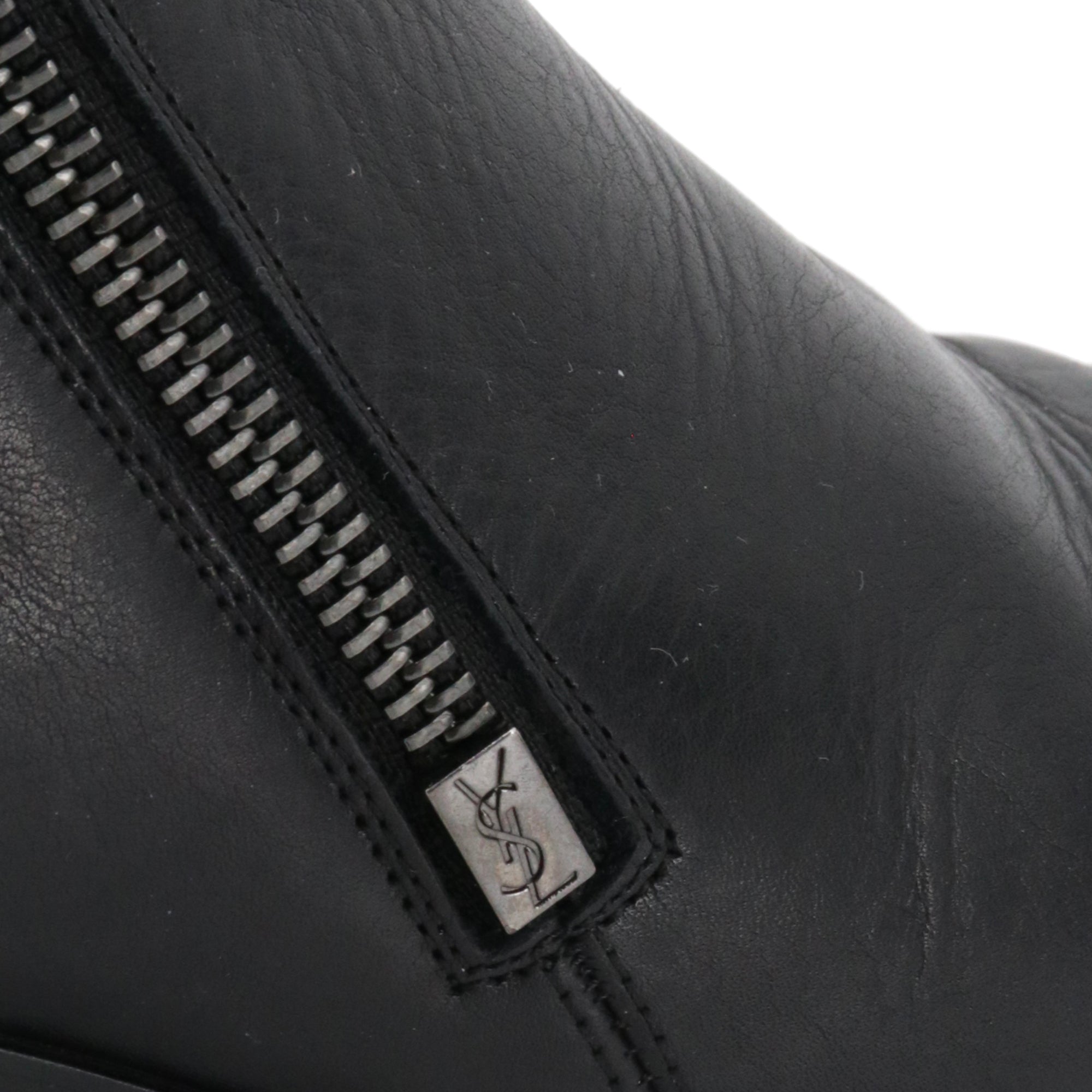 SAINT LAURENT - Bottines Beat Saint Laurent en cuir noir (T36.5)