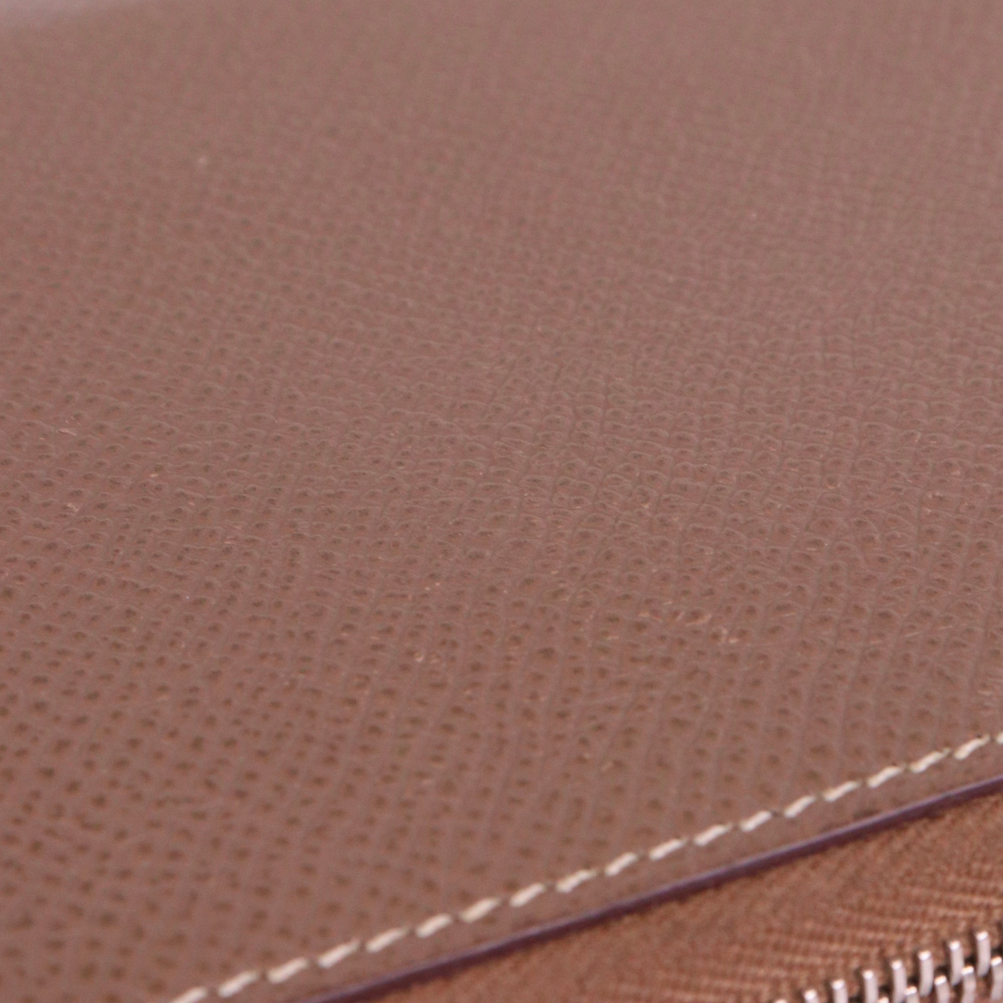 HERMÈS - Portefeuille Hermès en cuir grainé étoupe