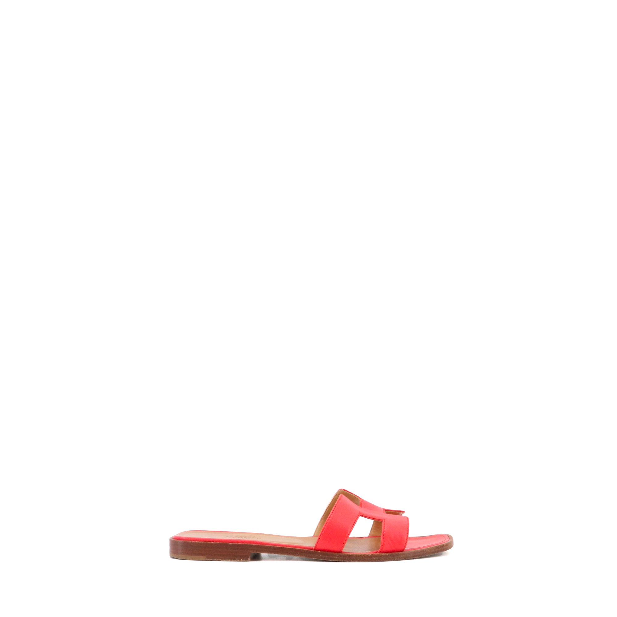 HERMÈS - Sandales Oran Hermès en cuir rose vermillon (T36)