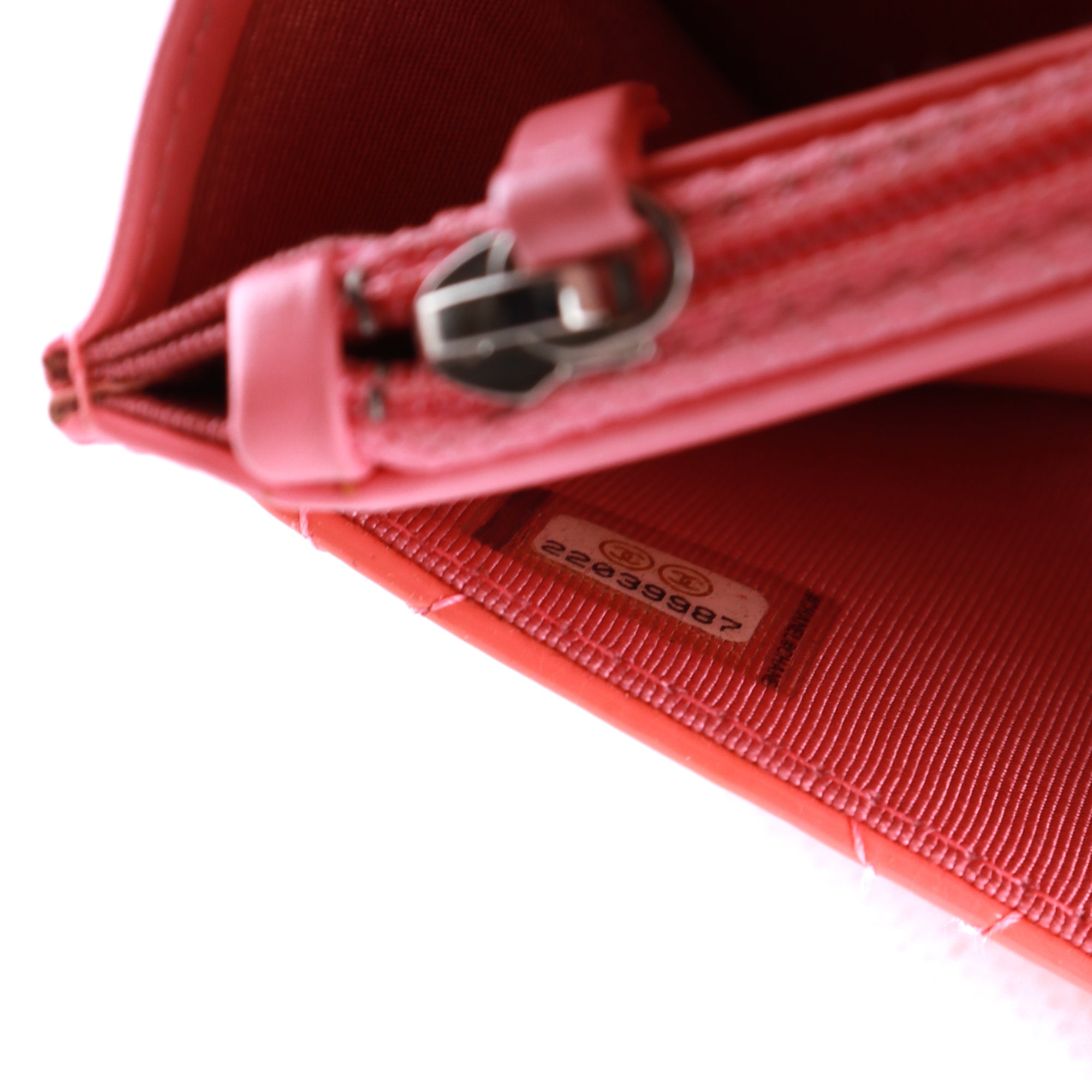 CHANEL - Sac Wallet On Chain Timeless en cuir verni rose