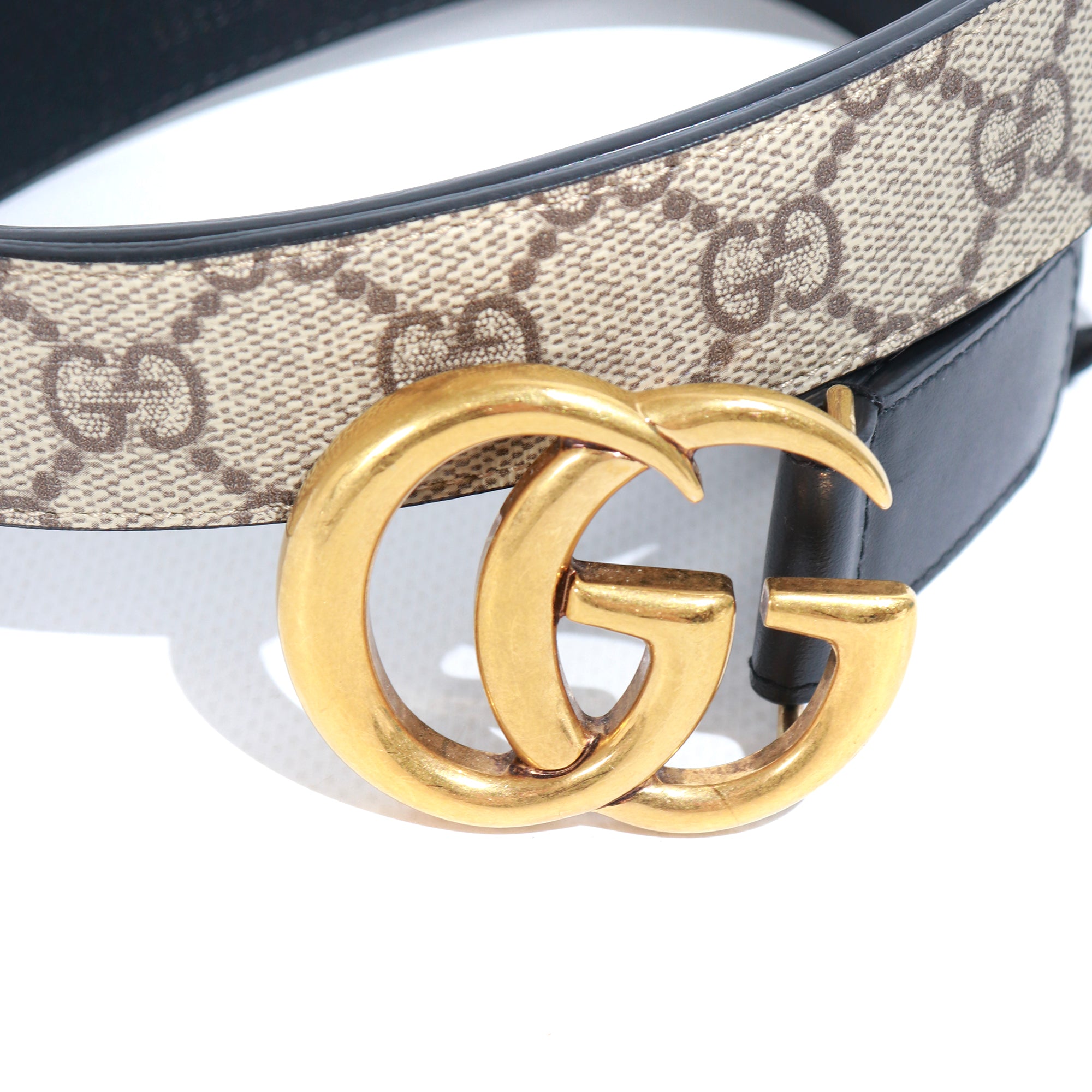 GUCCI - Ceinture GG Buckle en cuir lisse noir et toile monogrammée (T85)