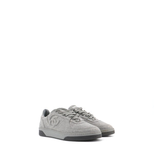 CHANEL - Chanel CC sneakers in gray wool (size 40)