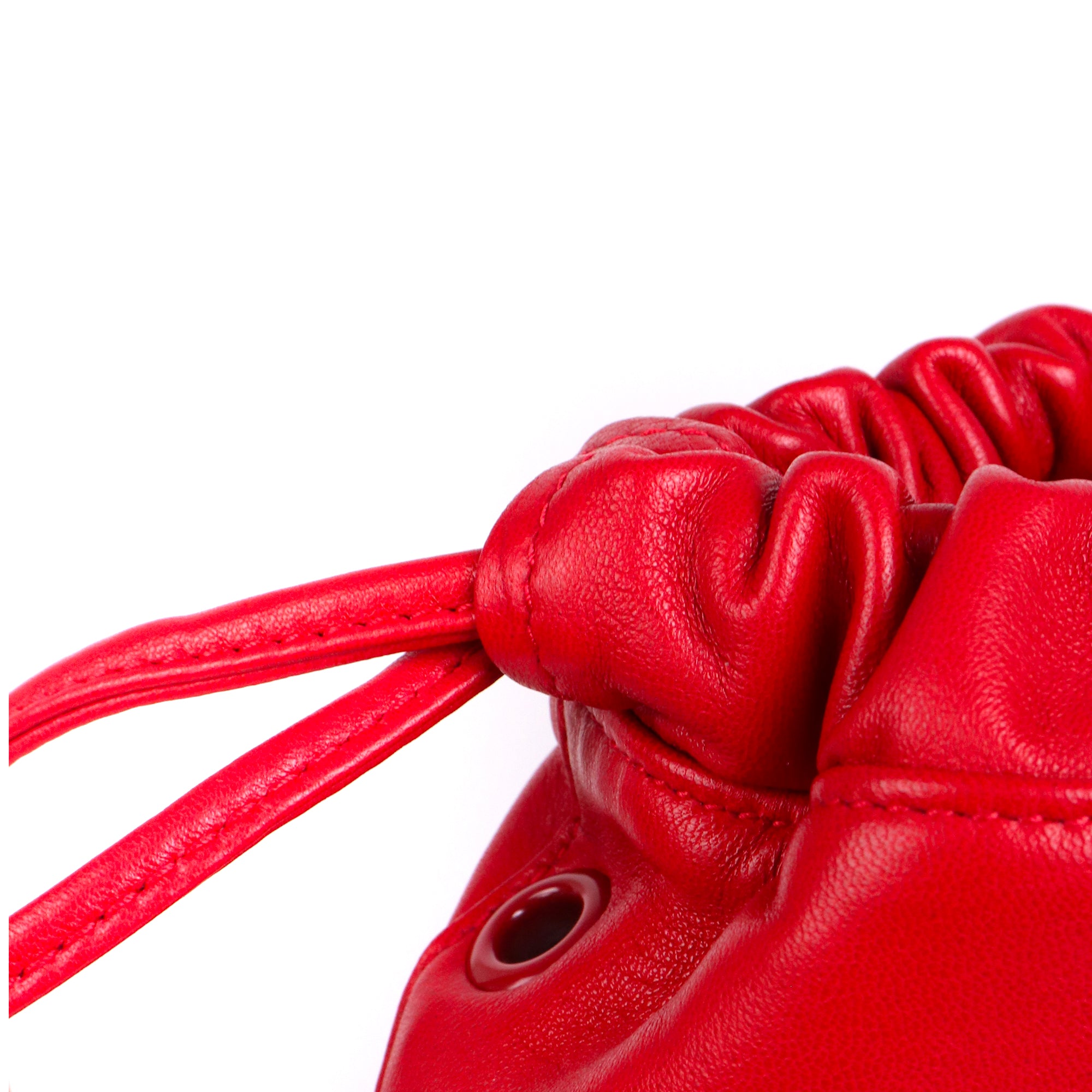 SAINT LAURENT - Sac Seau Teddy Saint Laurent en cuir rouge