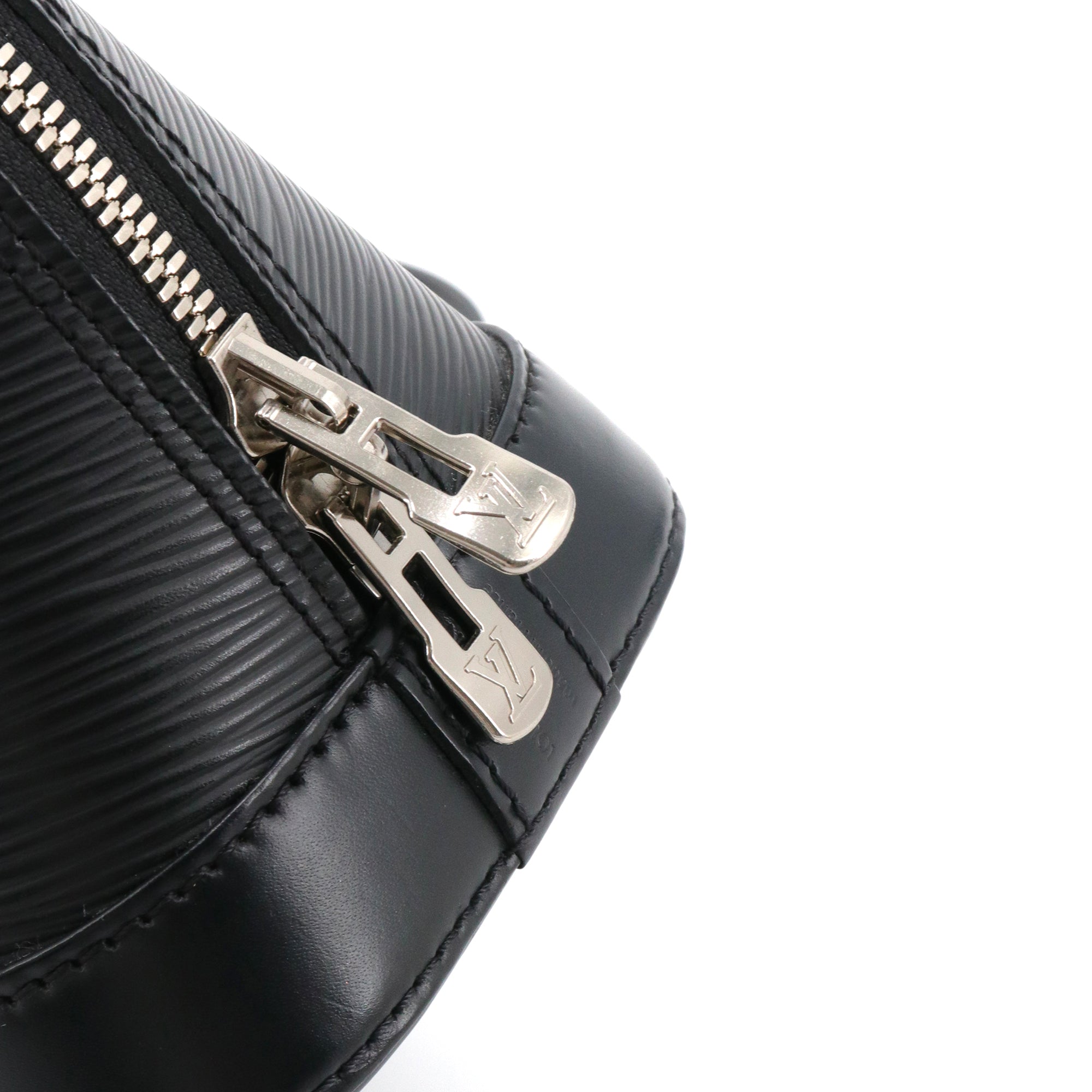 LOUIS VUITTON - Sac à bandoulière Alma BB Louis Vuitton en cuir épi noir