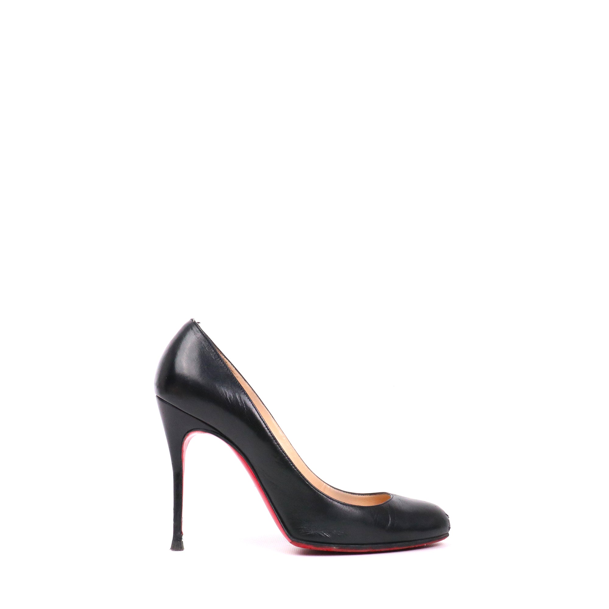LOUBOUTIN - Louboutin So Kate pumps in black smooth leather and silver studs (T38)