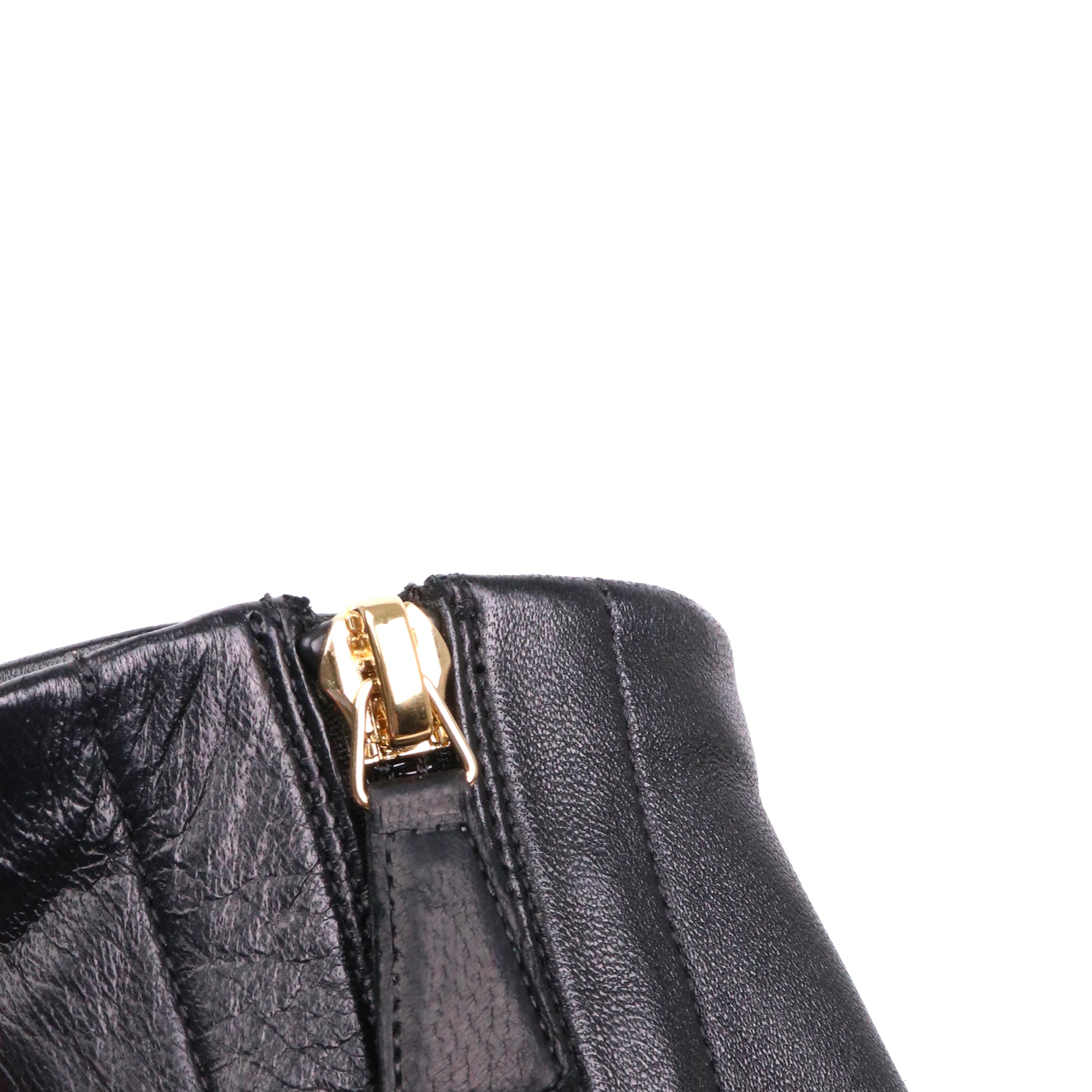 CHANEL - Chanel CC ankle boots in black lambskin (T34.5)